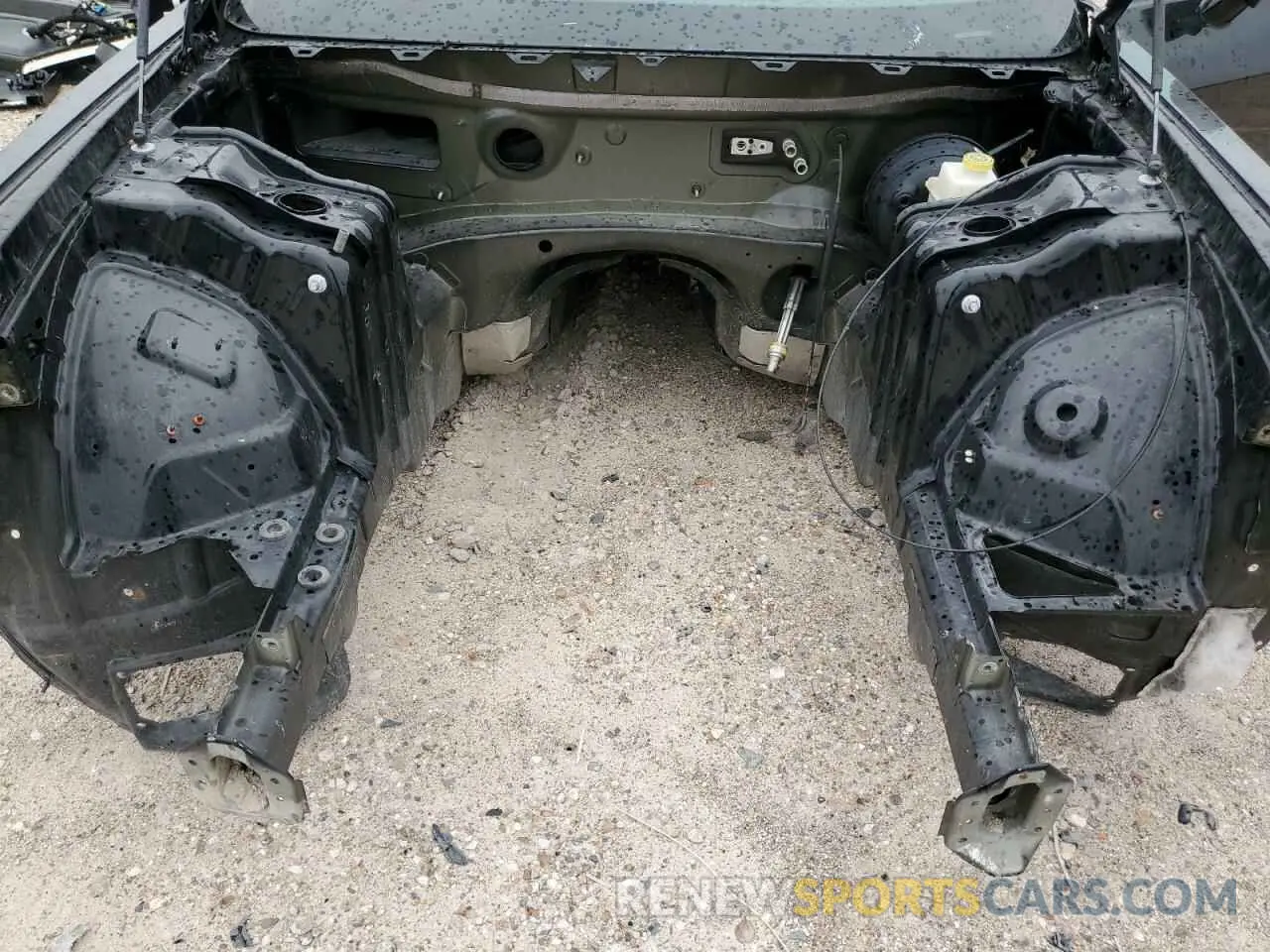 11 Photograph of a damaged car 2C3CDZL9XKH537123 DODGE CHALLENGER 2019