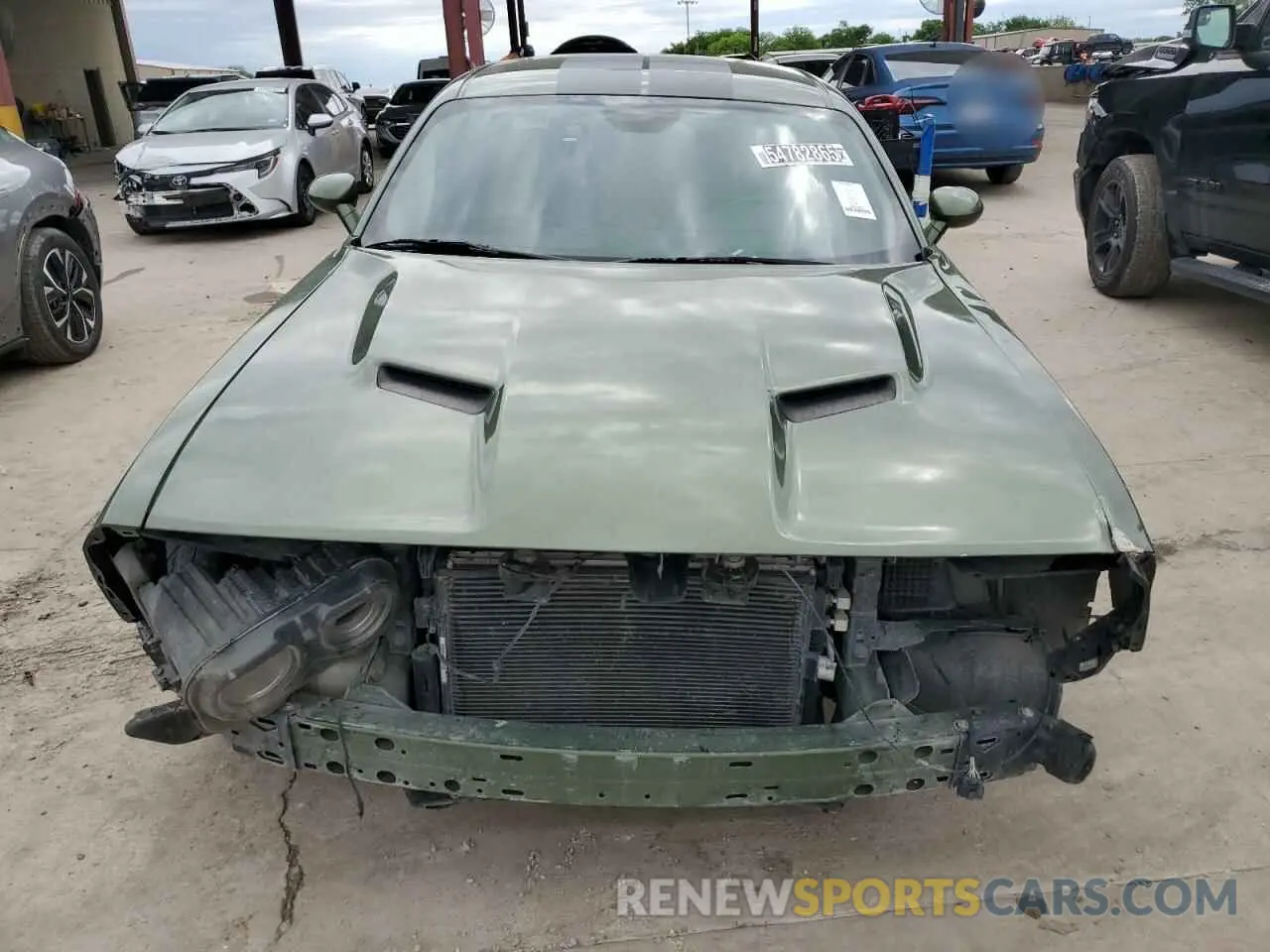 5 Photograph of a damaged car 2C3CDZAG0LH143424 DODGE CHALLENGER 2020