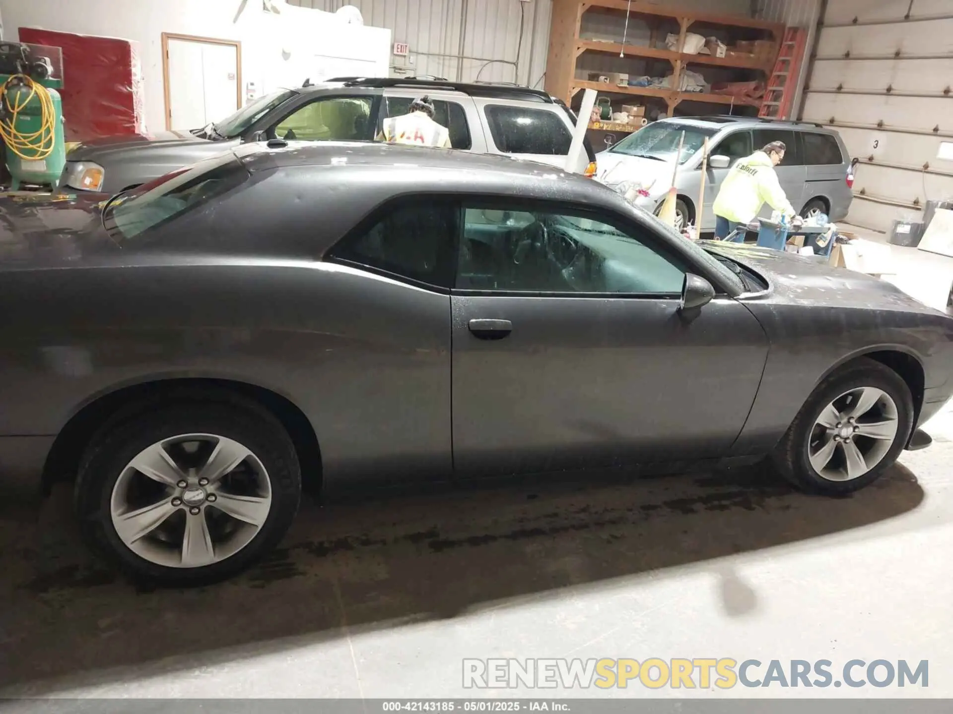 13 Photograph of a damaged car 2C3CDZAG0LH203315 DODGE CHALLENGER 2020