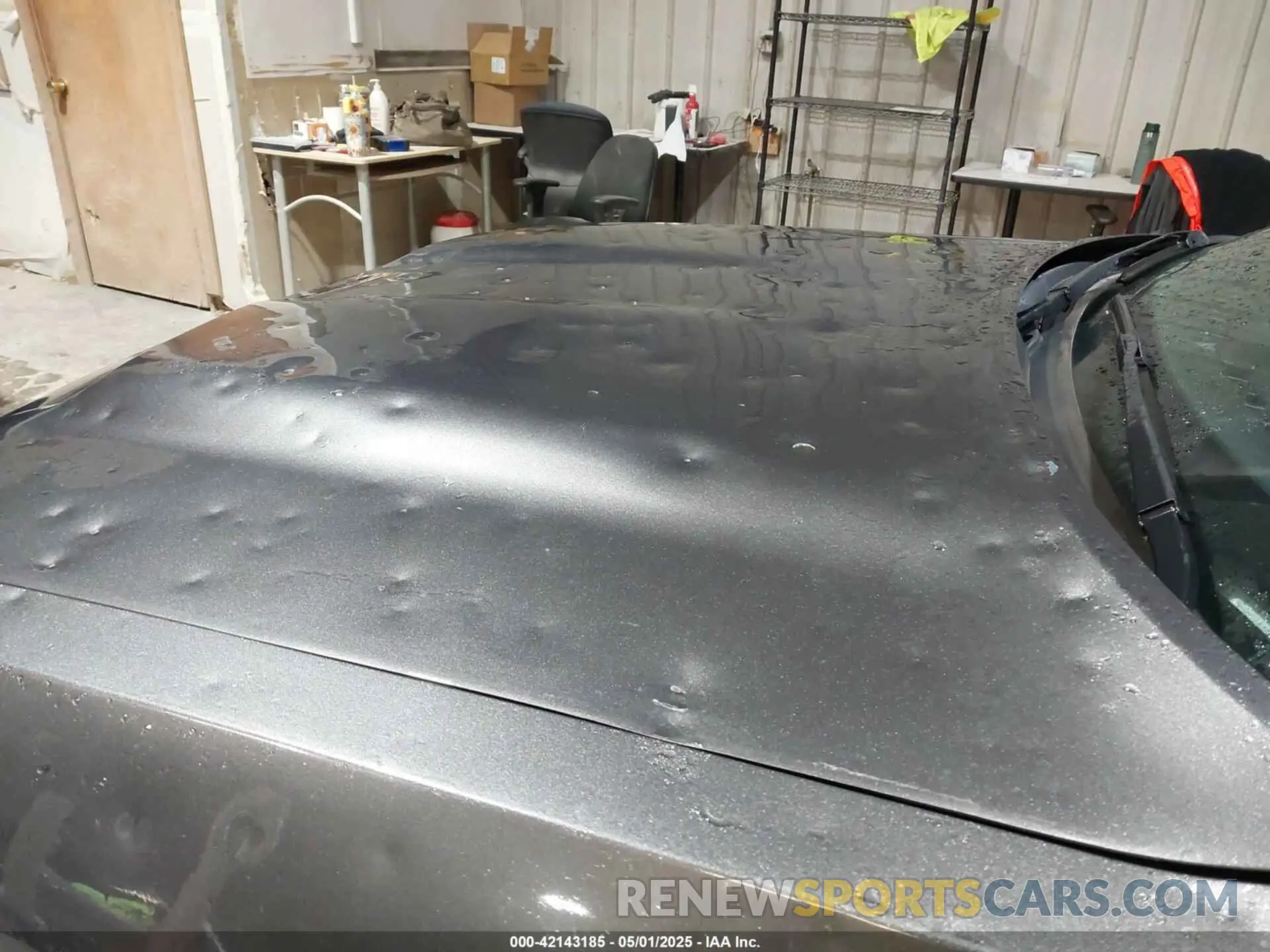 6 Photograph of a damaged car 2C3CDZAG0LH203315 DODGE CHALLENGER 2020