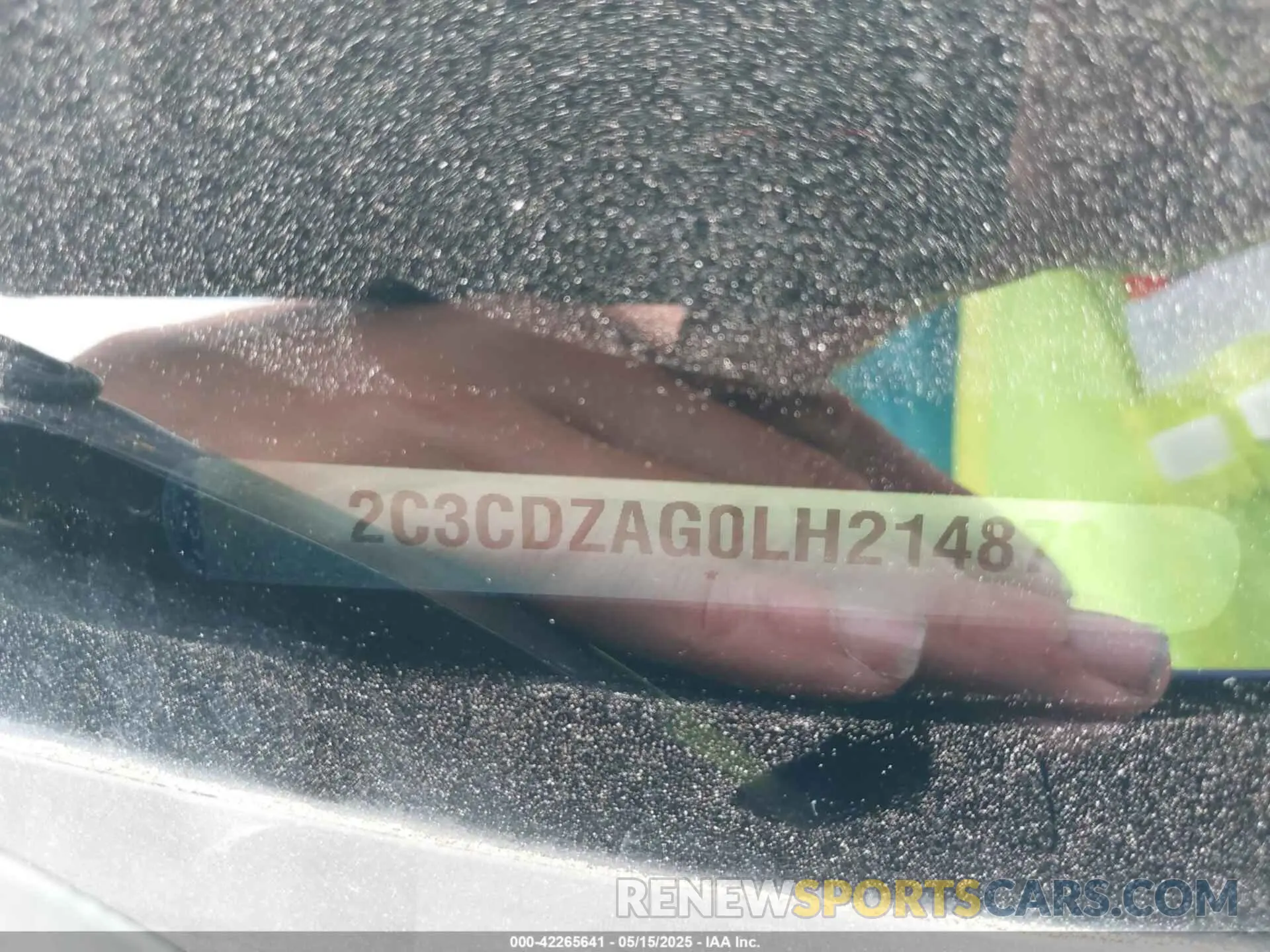 9 Photograph of a damaged car 2C3CDZAG0LH214878 DODGE CHALLENGER 2020