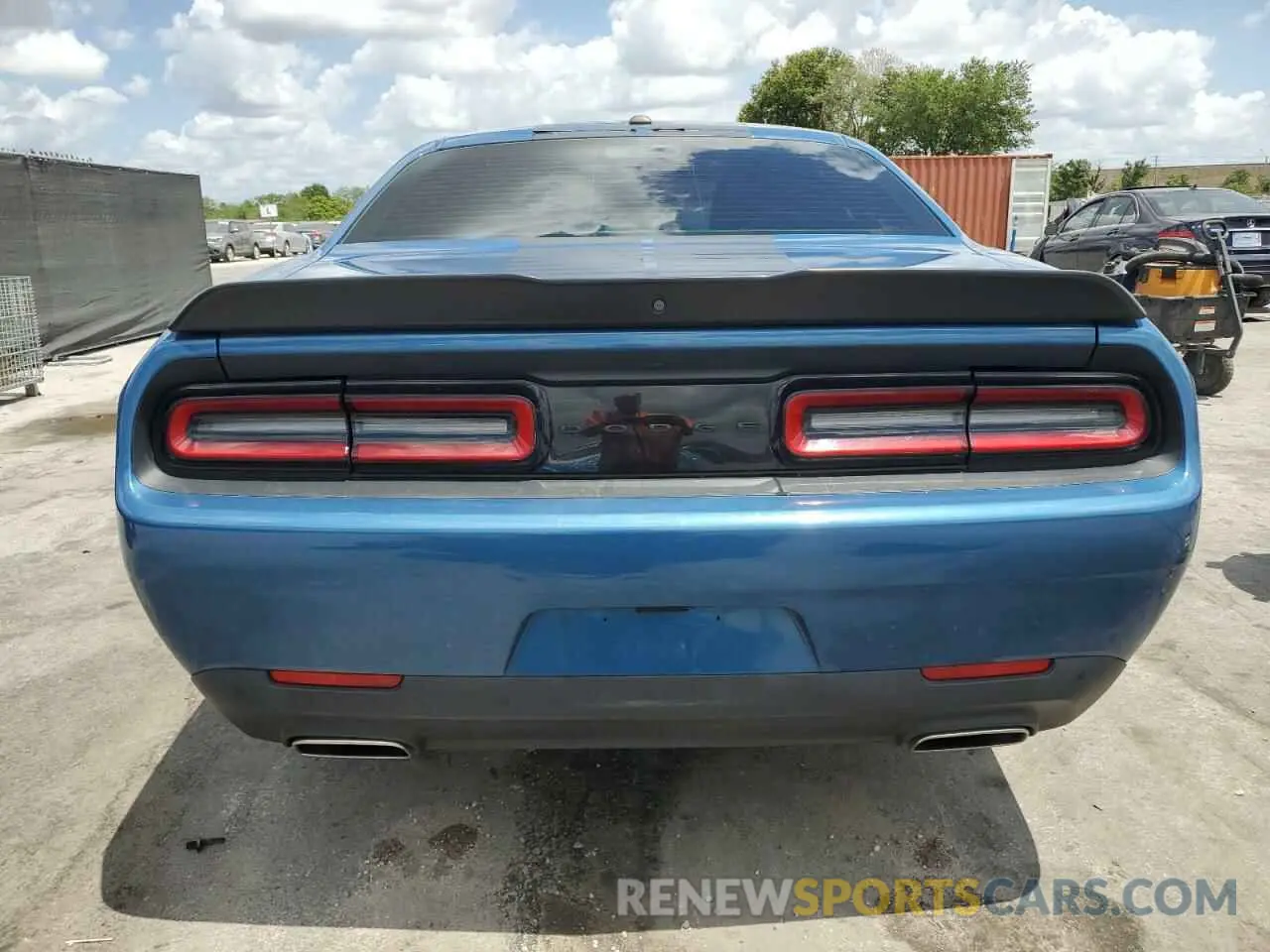 6 Photograph of a damaged car 2C3CDZAG0LH219112 DODGE CHALLENGER 2020