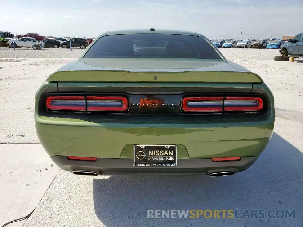 6 Photograph of a damaged car 2C3CDZAG1LH105247 DODGE CHALLENGER 2020