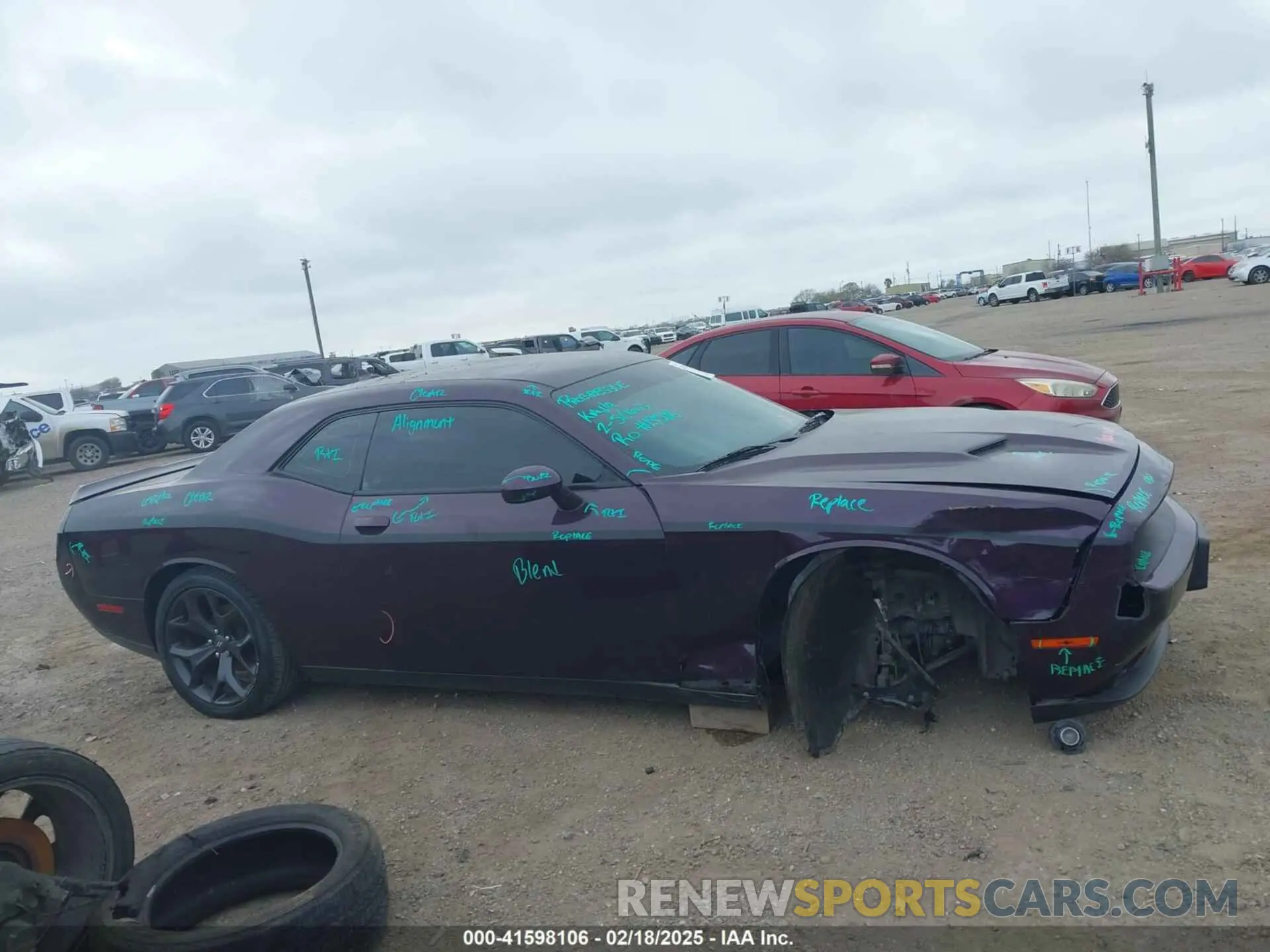 12 Photograph of a damaged car 2C3CDZAG1LH253771 DODGE CHALLENGER 2020