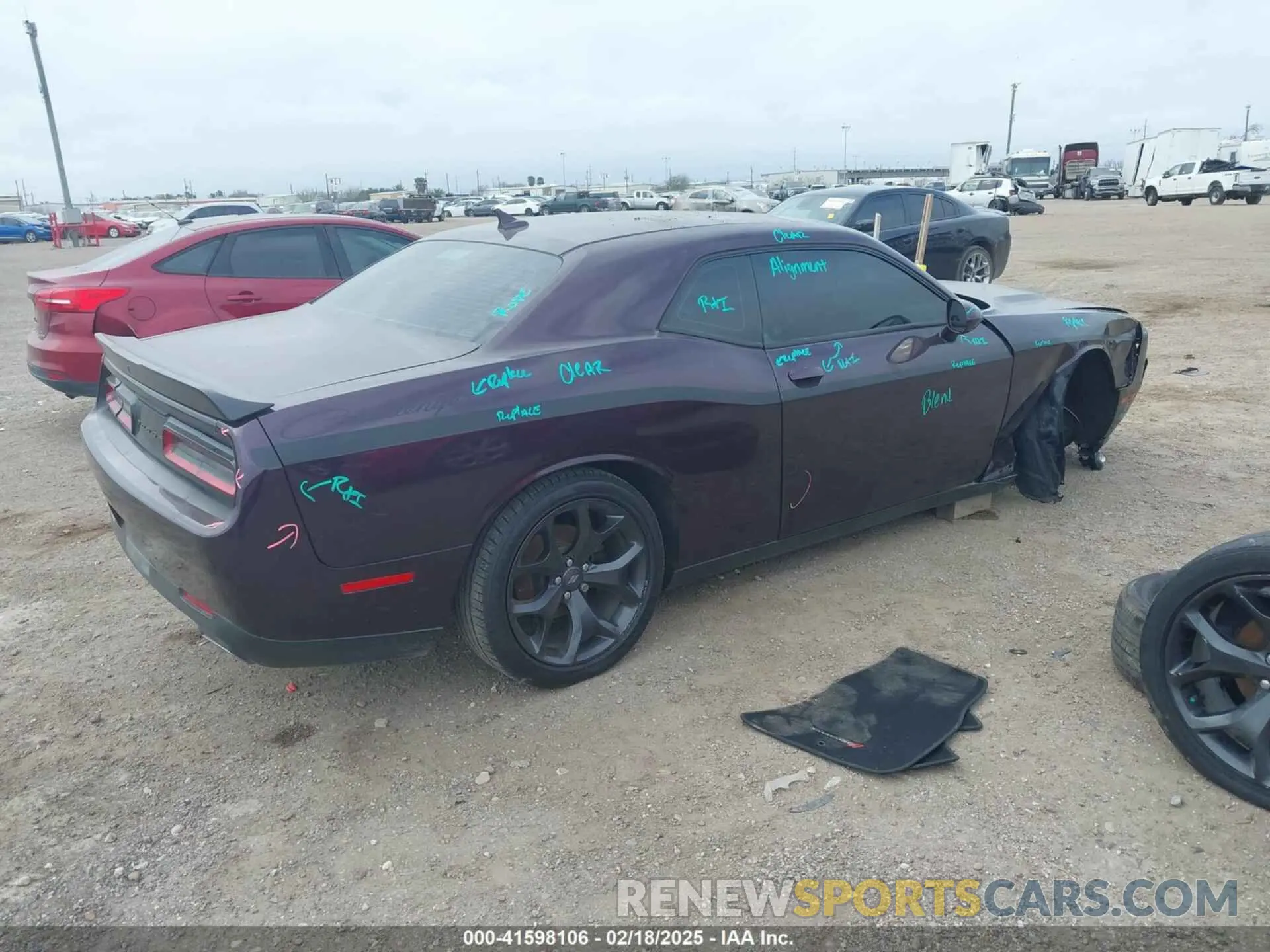 4 Photograph of a damaged car 2C3CDZAG1LH253771 DODGE CHALLENGER 2020