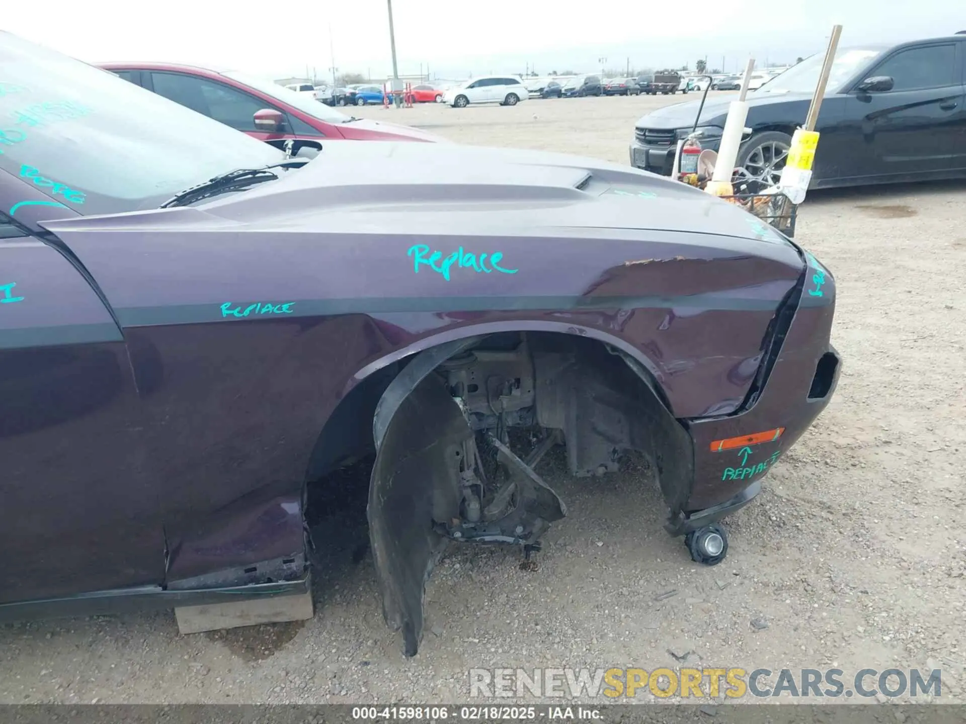 6 Photograph of a damaged car 2C3CDZAG1LH253771 DODGE CHALLENGER 2020