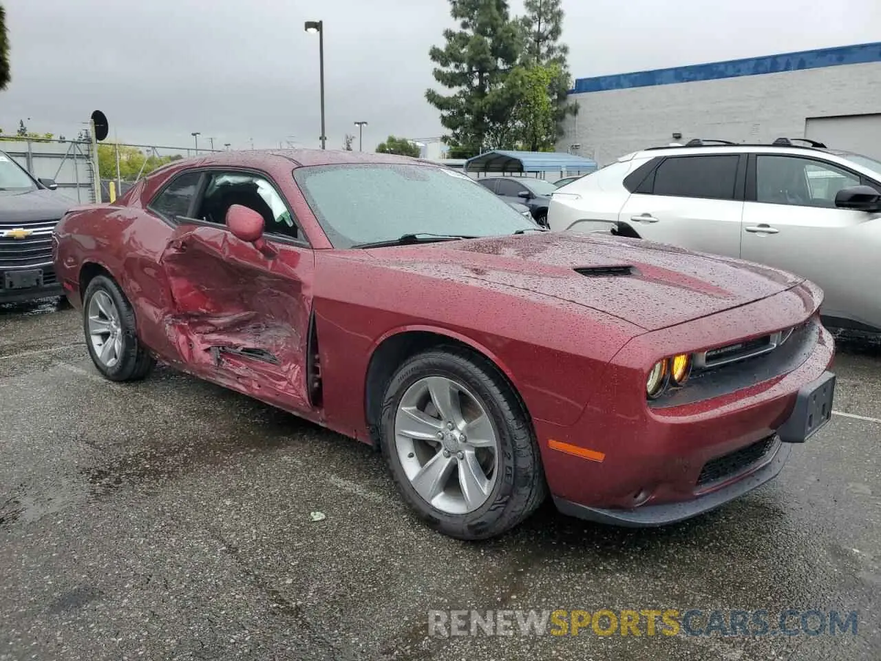 4 Photograph of a damaged car 2C3CDZAG2LH104222 DODGE CHALLENGER 2020