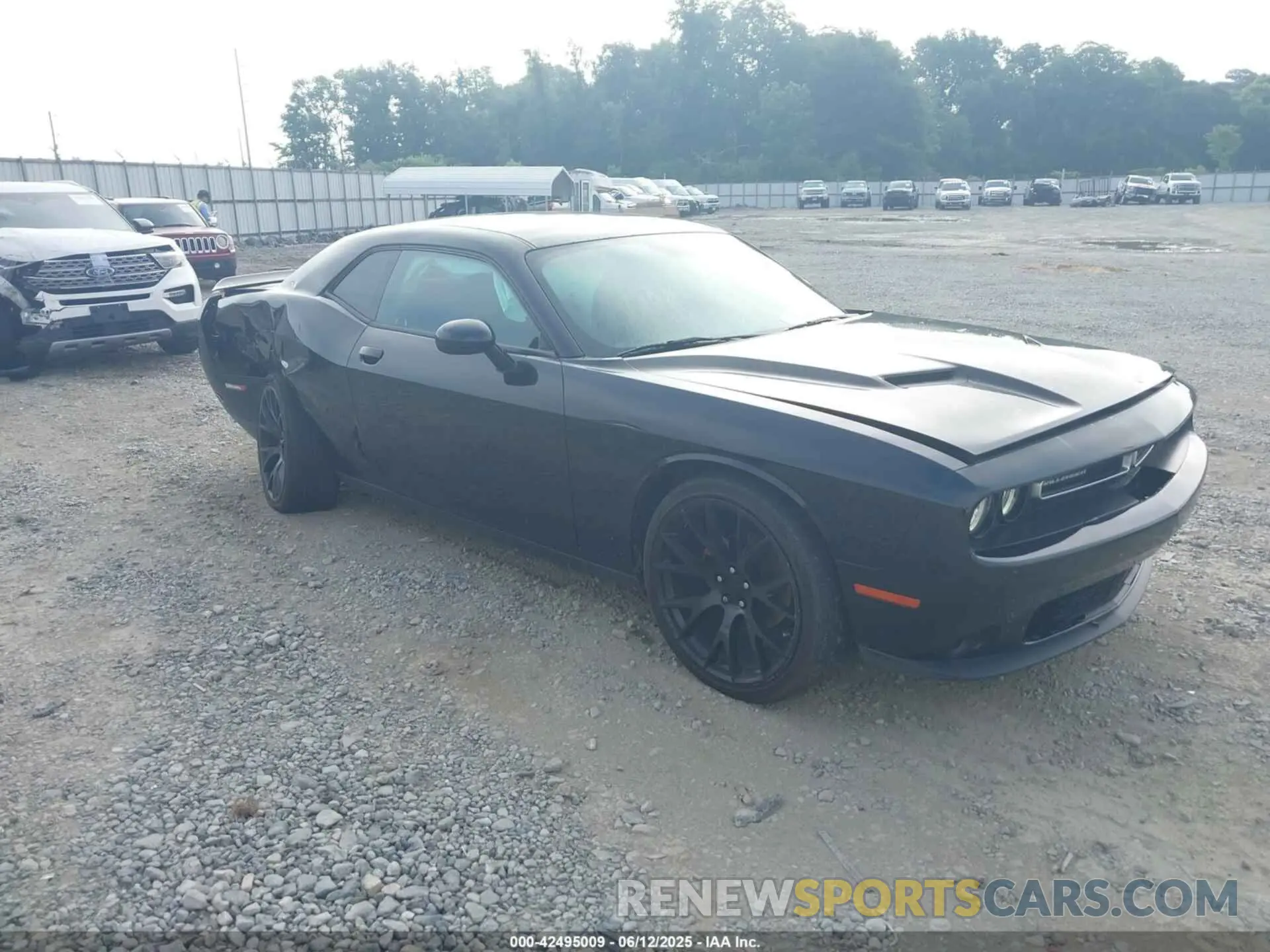 1 Photograph of a damaged car 2C3CDZAG2LH117844 DODGE CHALLENGER 2020
