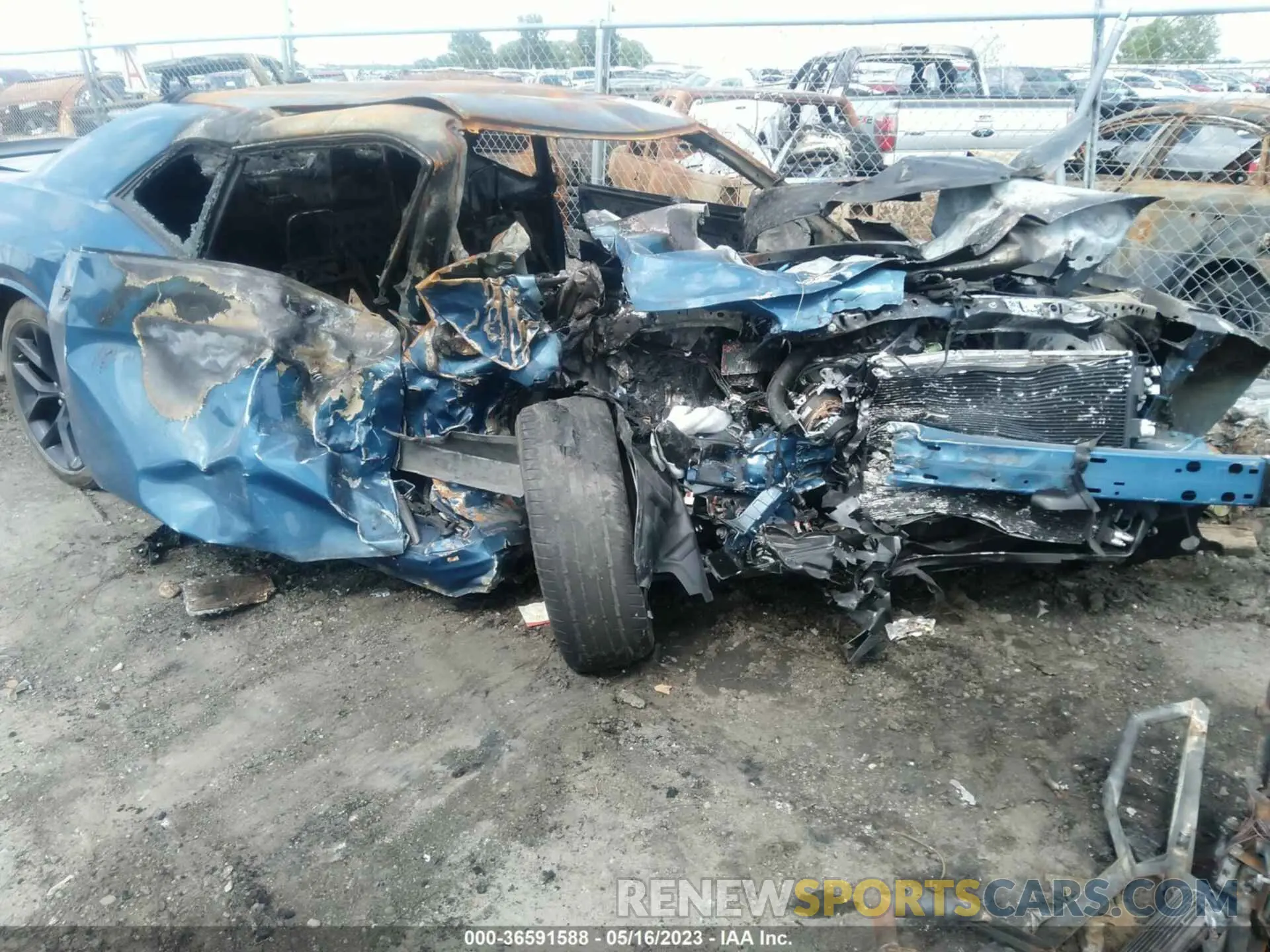 1 Photograph of a damaged car 2C3CDZAG3LH174604 DODGE CHALLENGER 2020