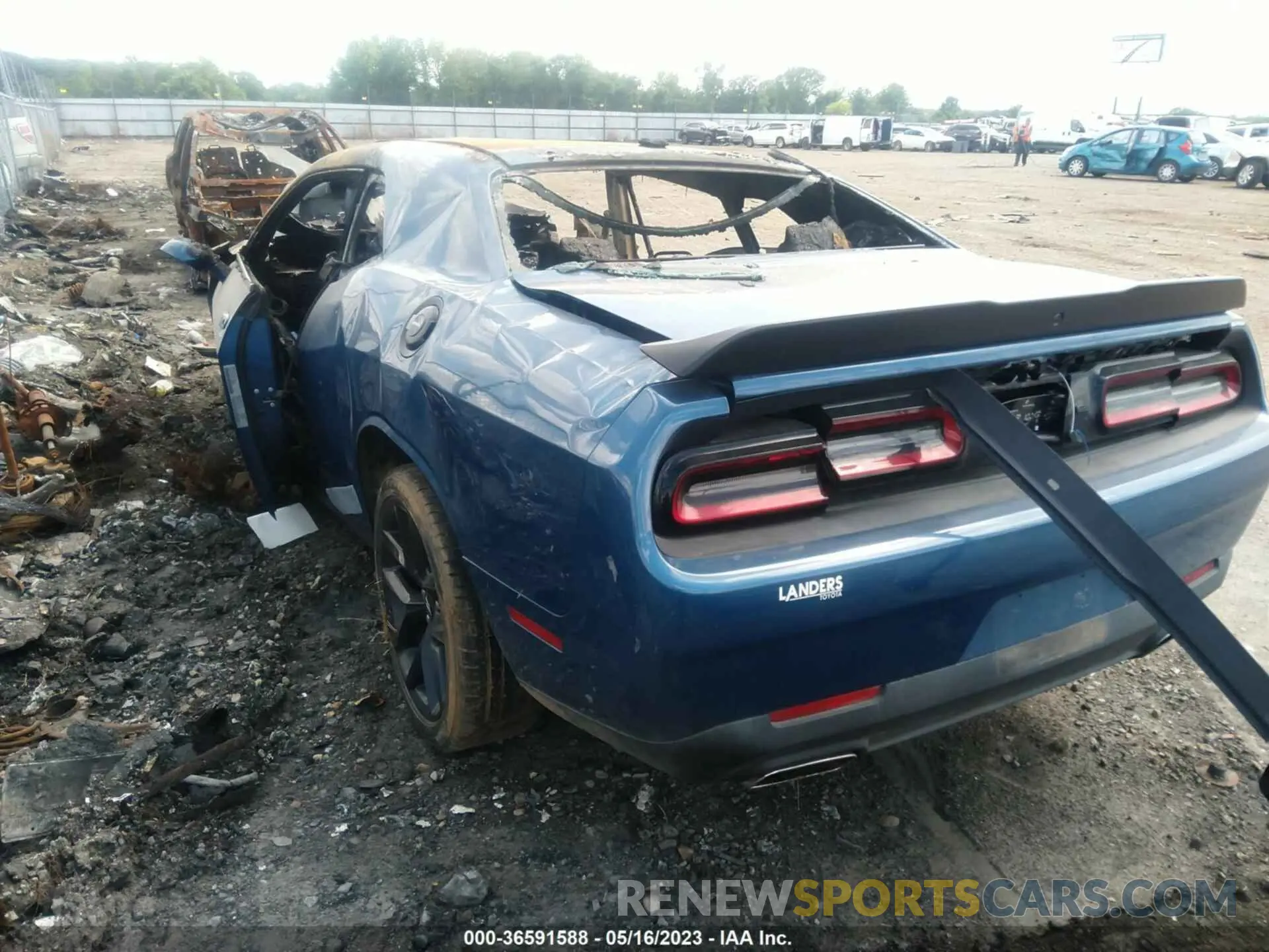 3 Photograph of a damaged car 2C3CDZAG3LH174604 DODGE CHALLENGER 2020