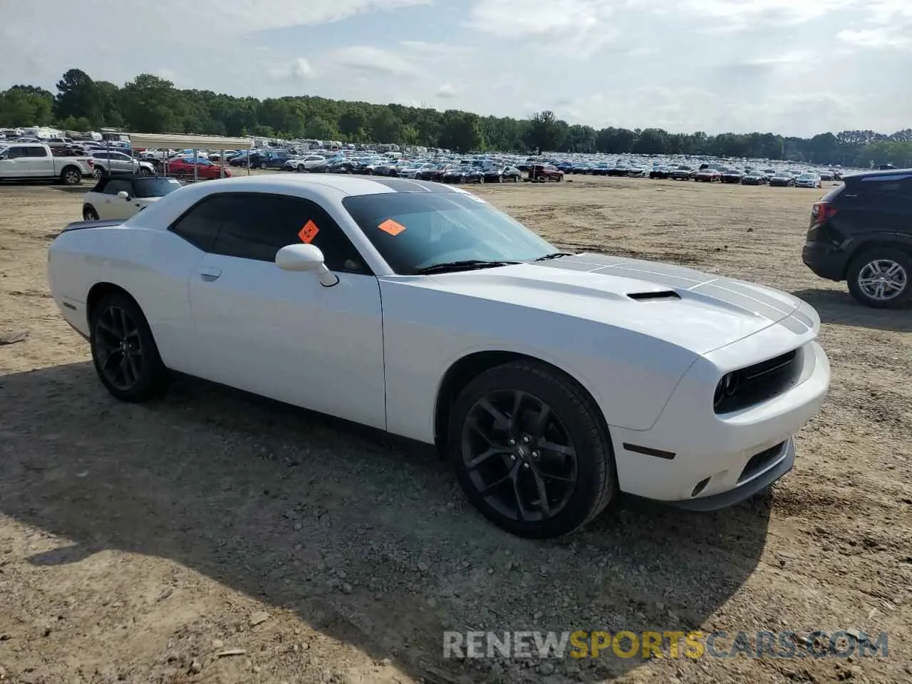 4 Photograph of a damaged car 2C3CDZAG3LH178684 DODGE CHALLENGER 2020