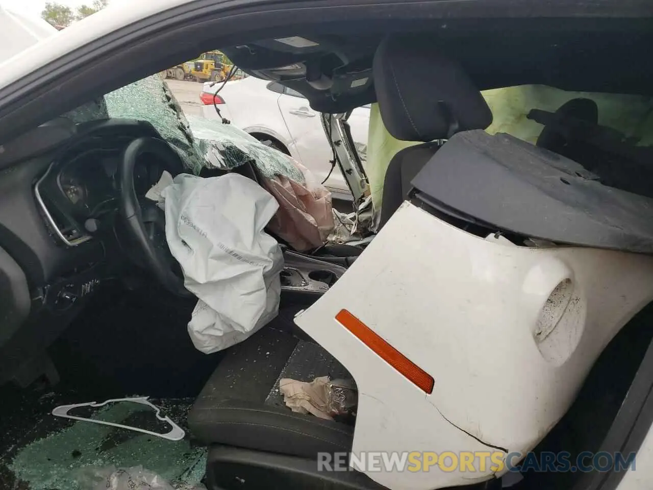 7 Photograph of a damaged car 2C3CDZAG4LH161344 DODGE CHALLENGER 2020