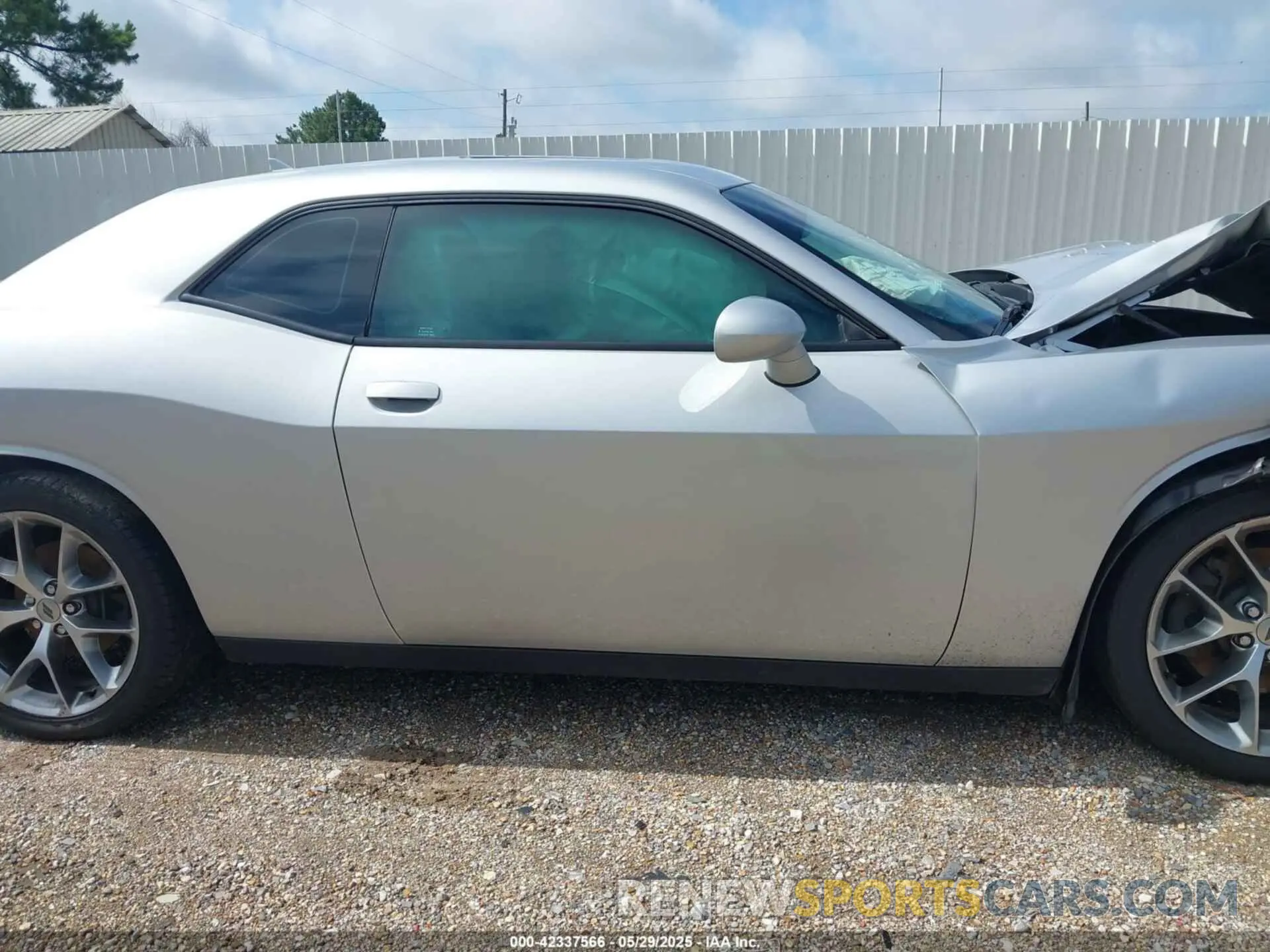 13 Photograph of a damaged car 2C3CDZAG4LH199088 DODGE CHALLENGER 2020
