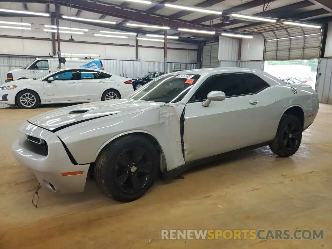 1 Photograph of a damaged car 2C3CDZAG5LH156606 DODGE CHALLENGER 2020