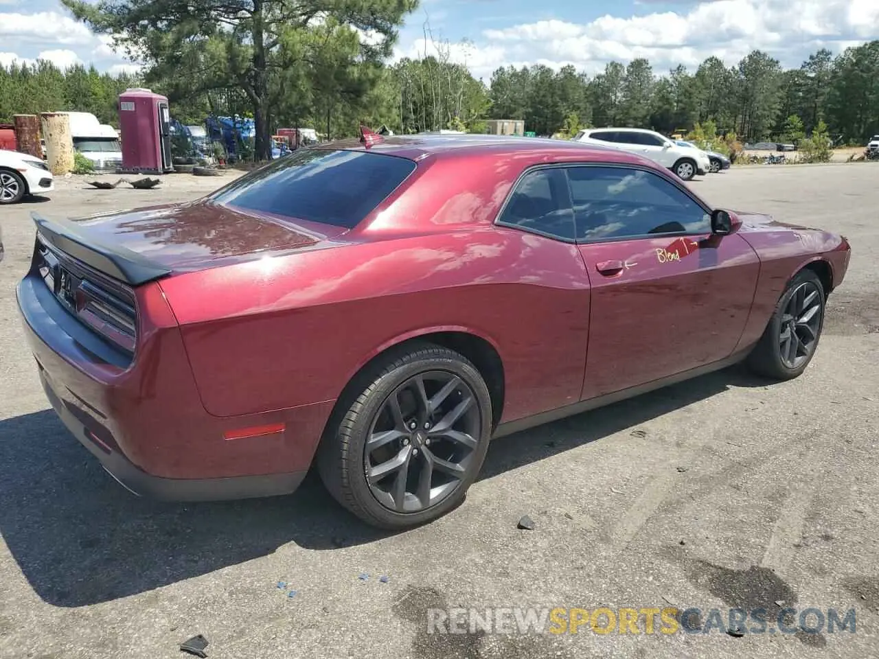 3 Photograph of a damaged car 2C3CDZAG5LH185166 DODGE CHALLENGER 2020