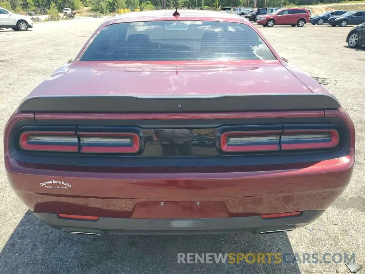 6 Photograph of a damaged car 2C3CDZAG5LH185166 DODGE CHALLENGER 2020