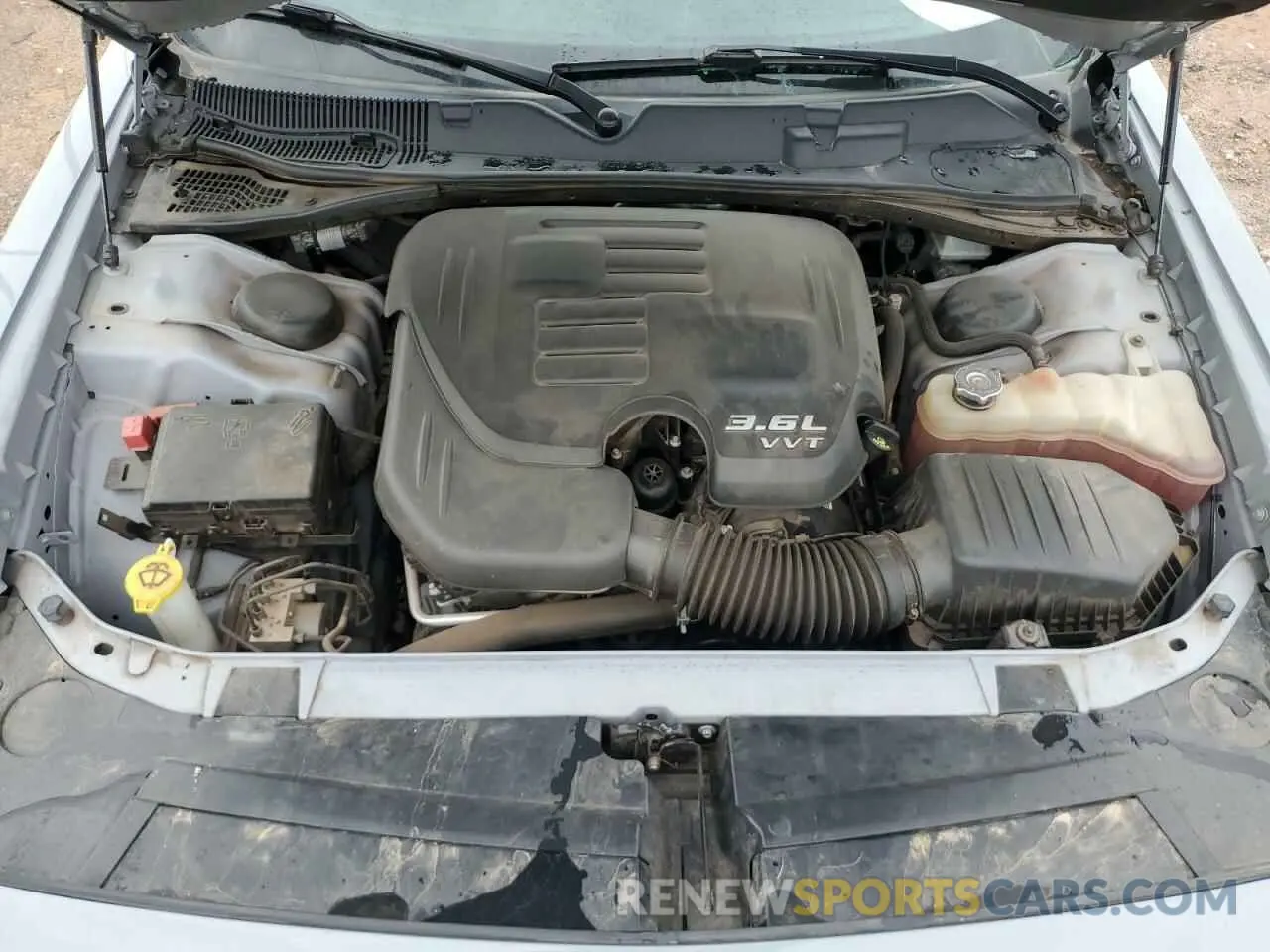11 Photograph of a damaged car 2C3CDZAG5LH218862 DODGE CHALLENGER 2020