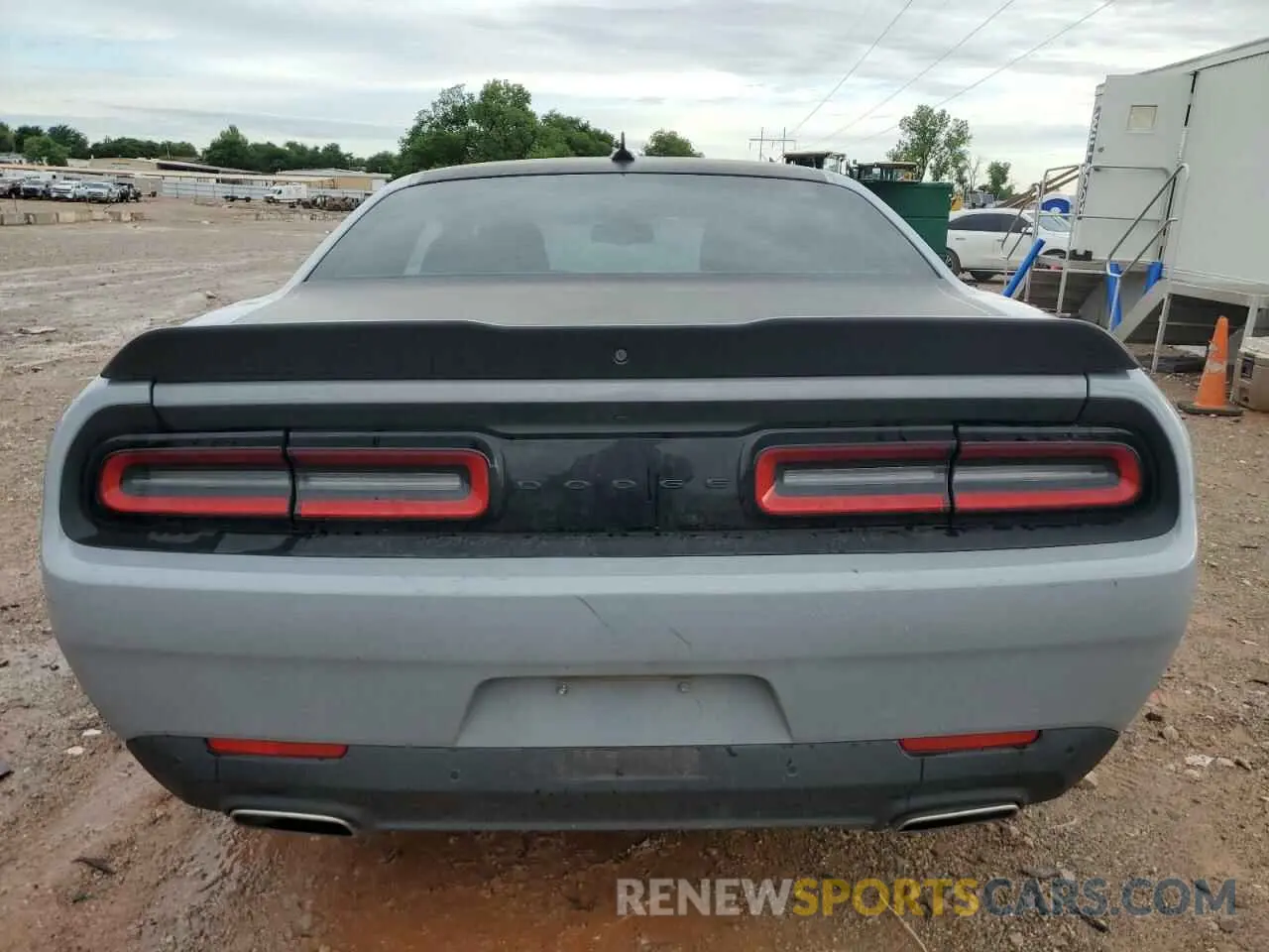 6 Photograph of a damaged car 2C3CDZAG5LH218862 DODGE CHALLENGER 2020