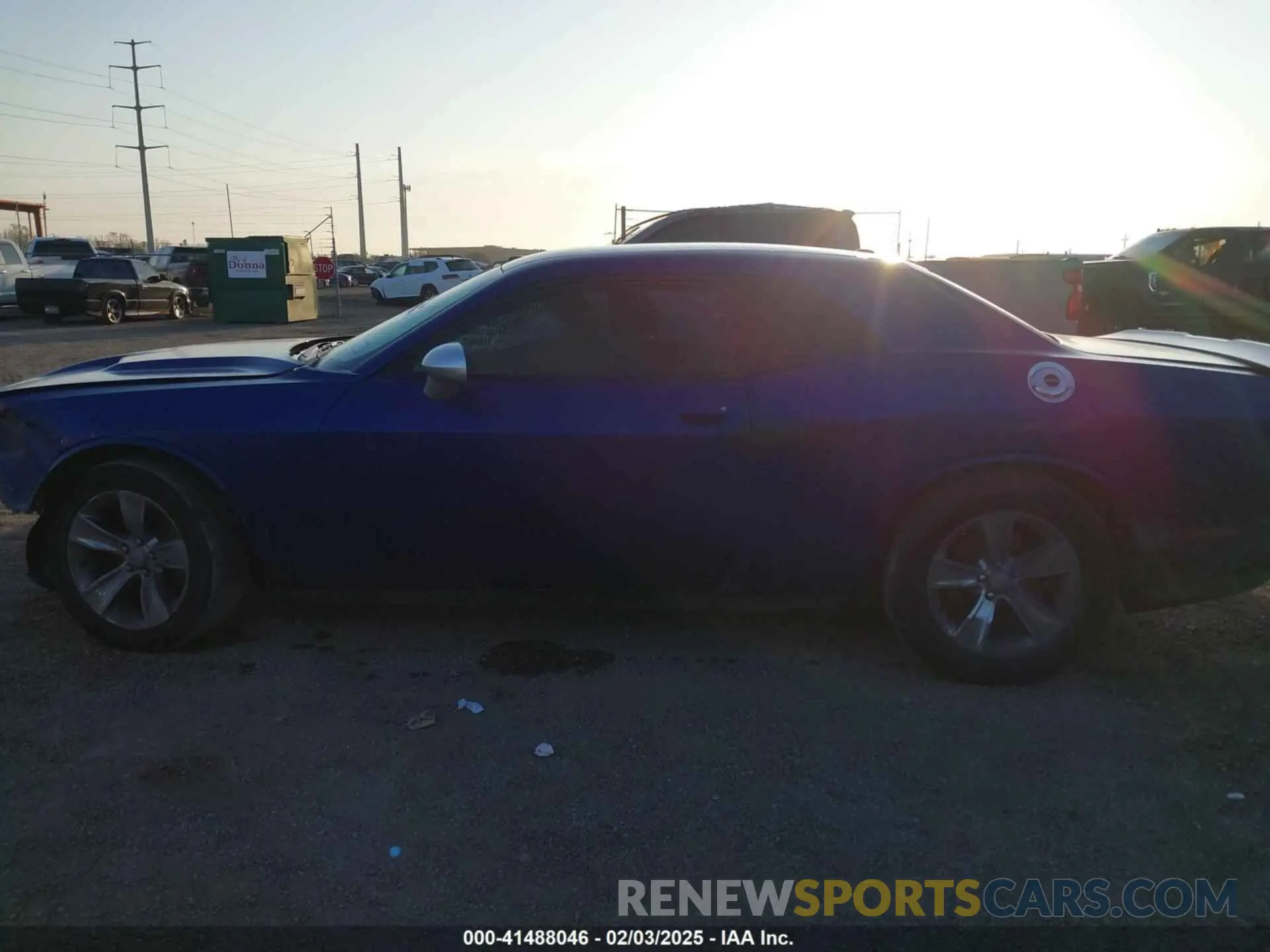 15 Photograph of a damaged car 2C3CDZAG5LH231515 DODGE CHALLENGER 2020
