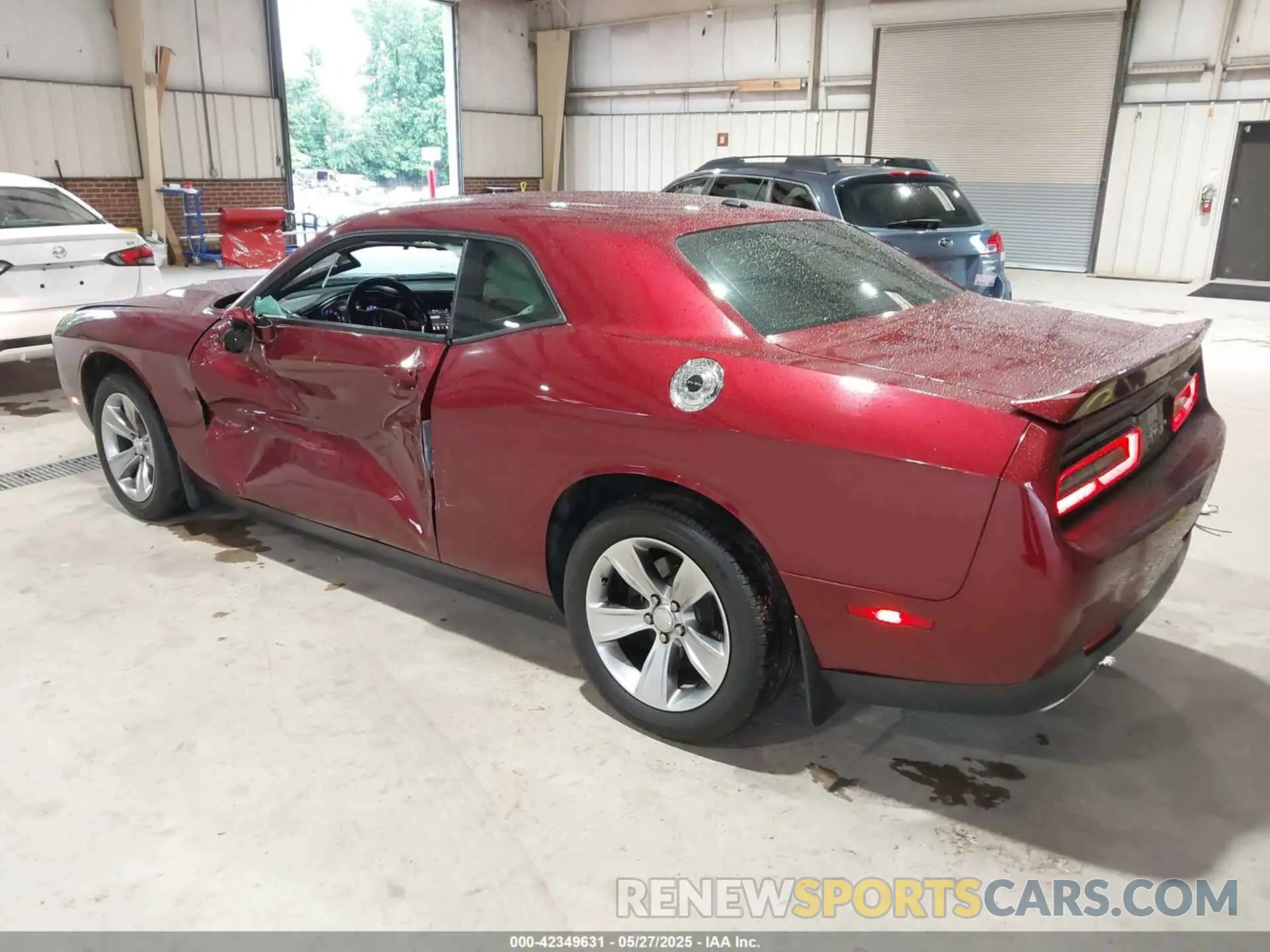 3 Photograph of a damaged car 2C3CDZAG6LH206333 DODGE CHALLENGER 2020