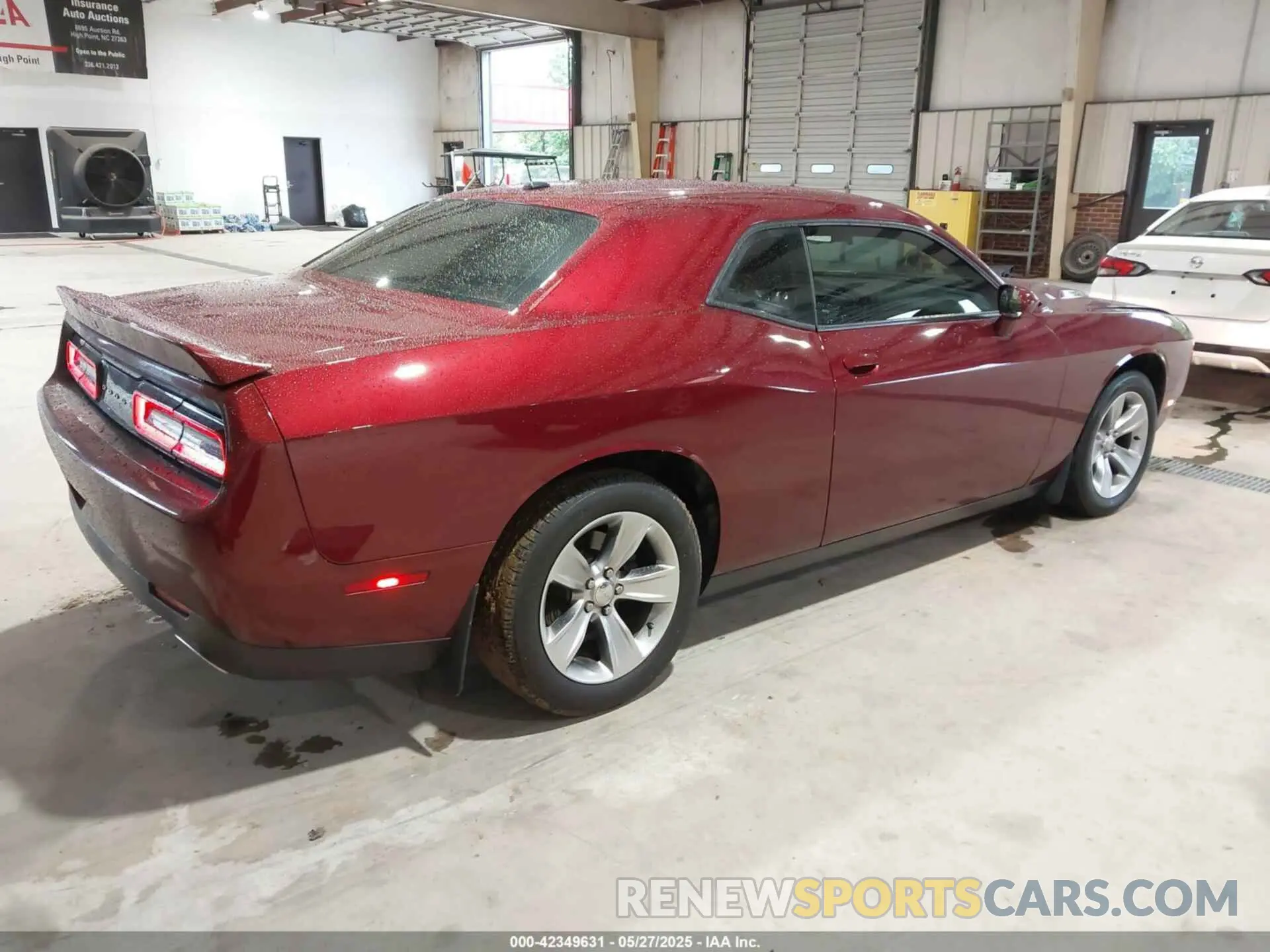 4 Photograph of a damaged car 2C3CDZAG6LH206333 DODGE CHALLENGER 2020