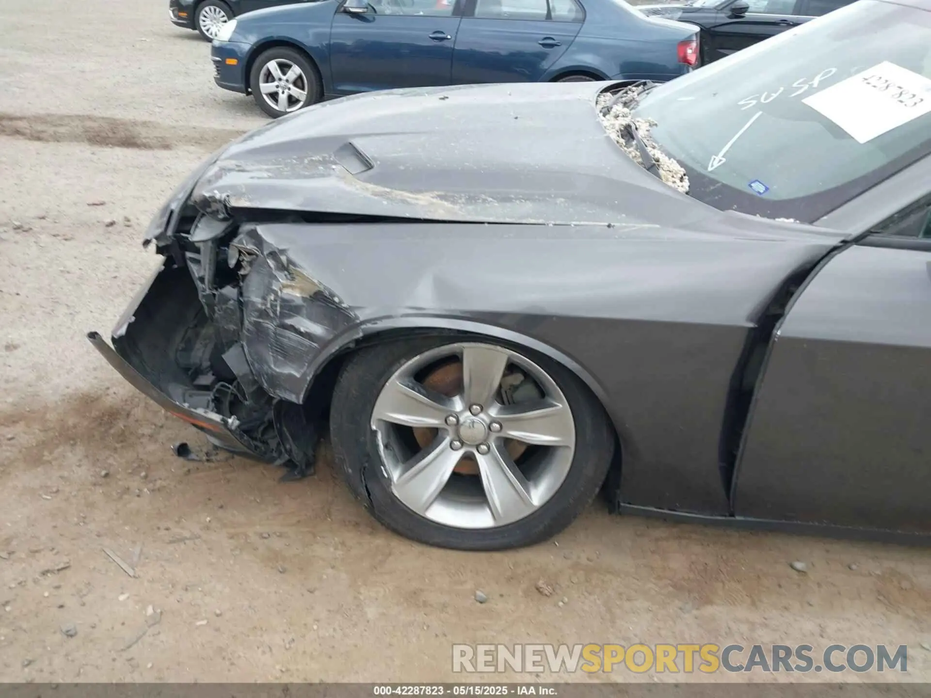 18 Photograph of a damaged car 2C3CDZAG6LH226713 DODGE CHALLENGER 2020