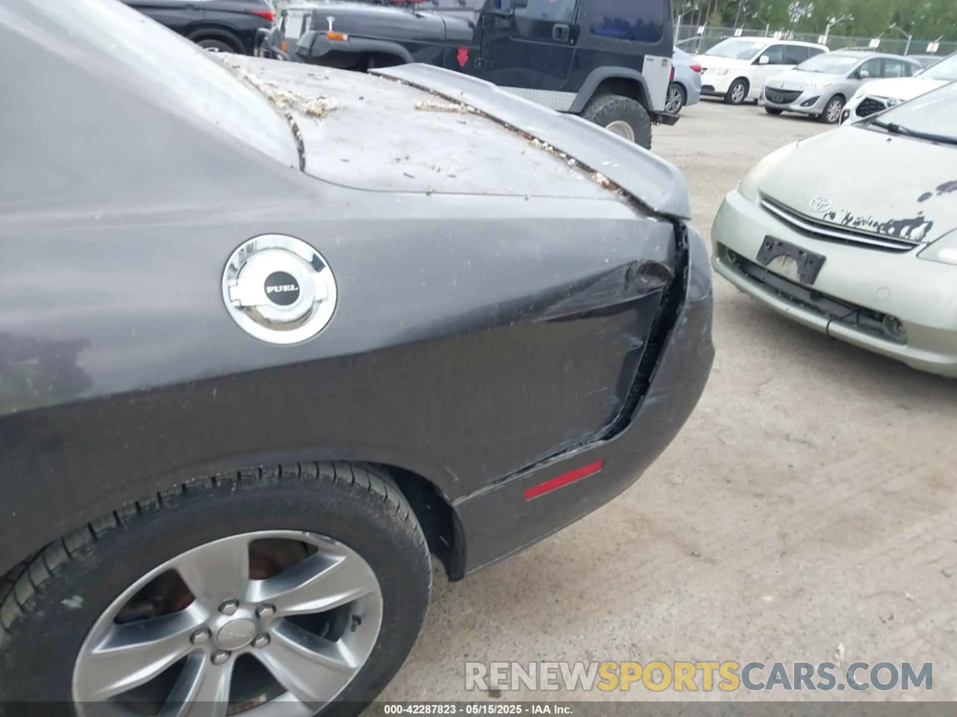 20 Photograph of a damaged car 2C3CDZAG6LH226713 DODGE CHALLENGER 2020