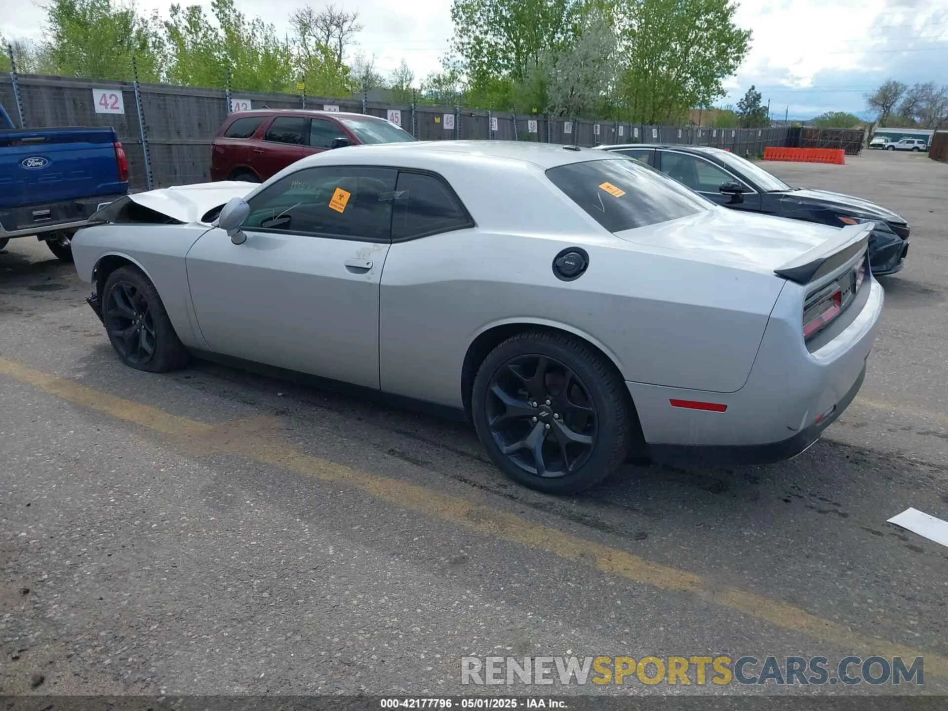 3 Photograph of a damaged car 2C3CDZAG6LH247030 DODGE CHALLENGER 2020