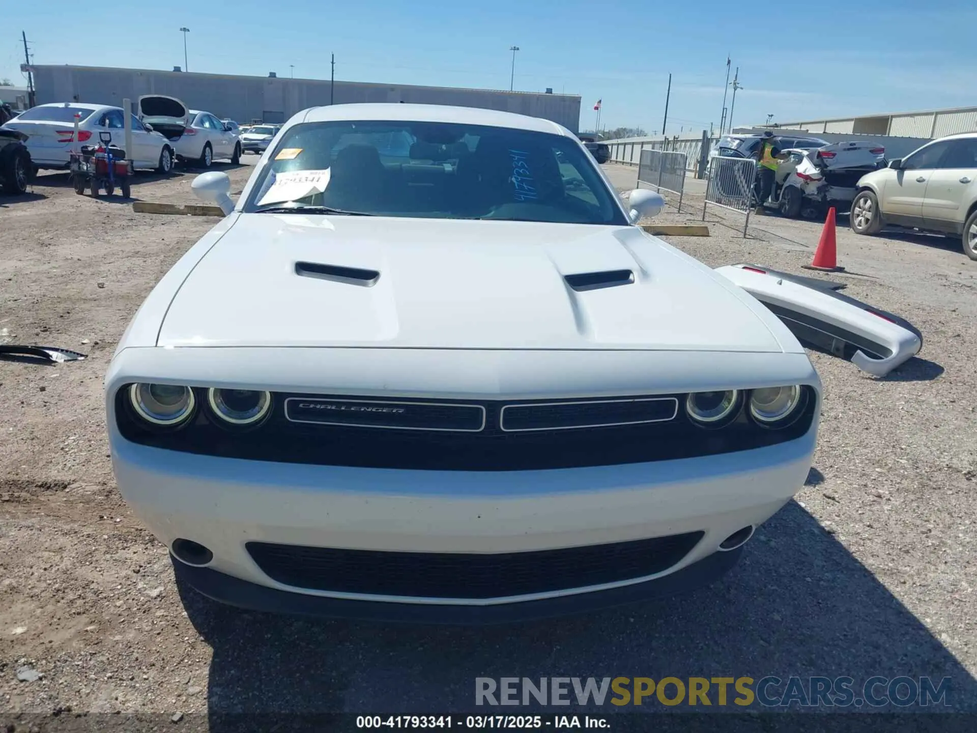 13 Photograph of a damaged car 2C3CDZAG7LH105589 DODGE CHALLENGER 2020