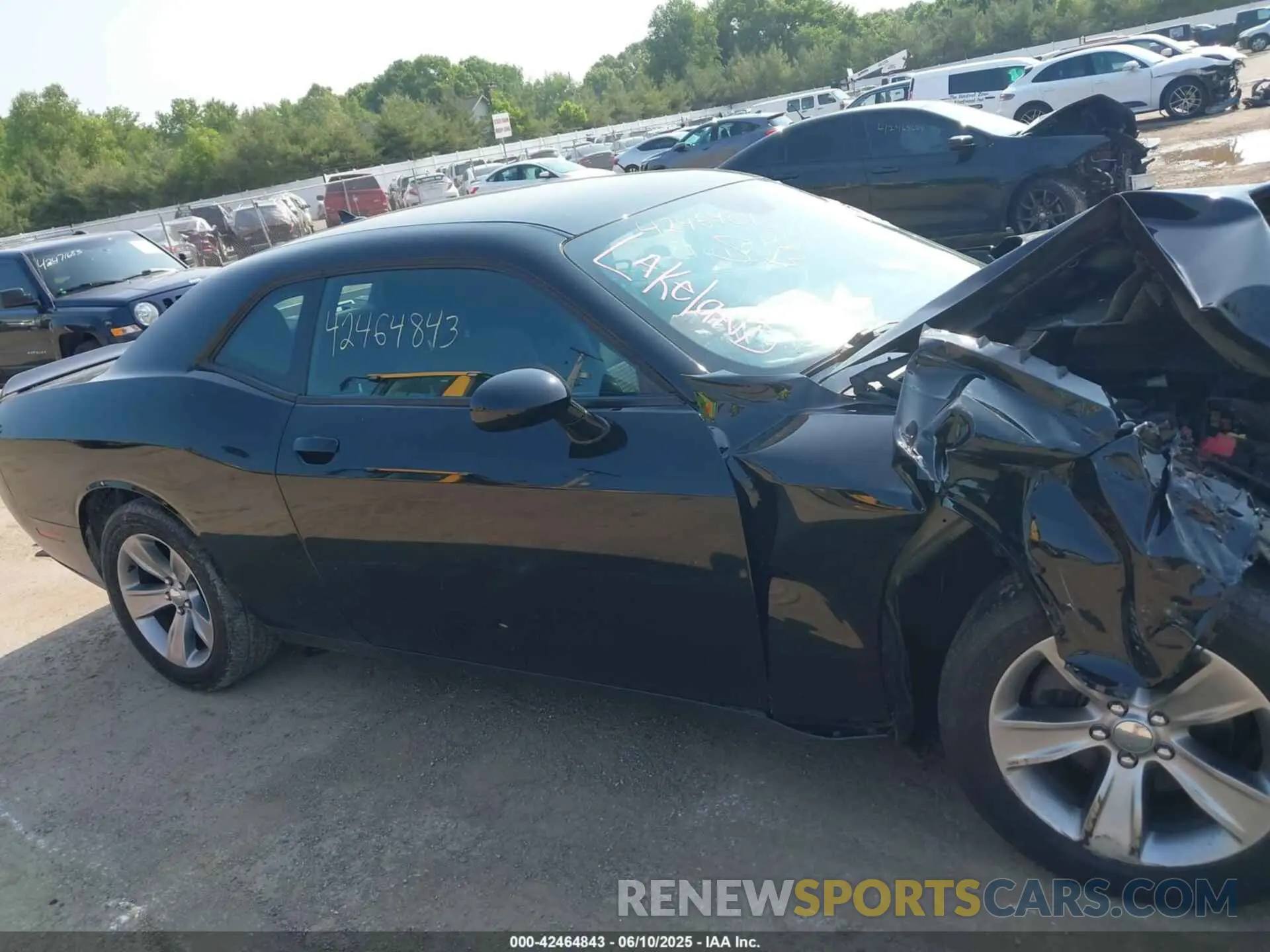 12 Photograph of a damaged car 2C3CDZAG7LH125020 DODGE CHALLENGER 2020
