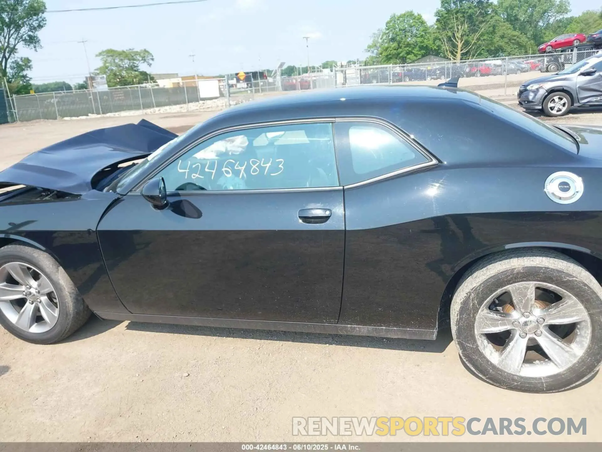 13 Photograph of a damaged car 2C3CDZAG7LH125020 DODGE CHALLENGER 2020