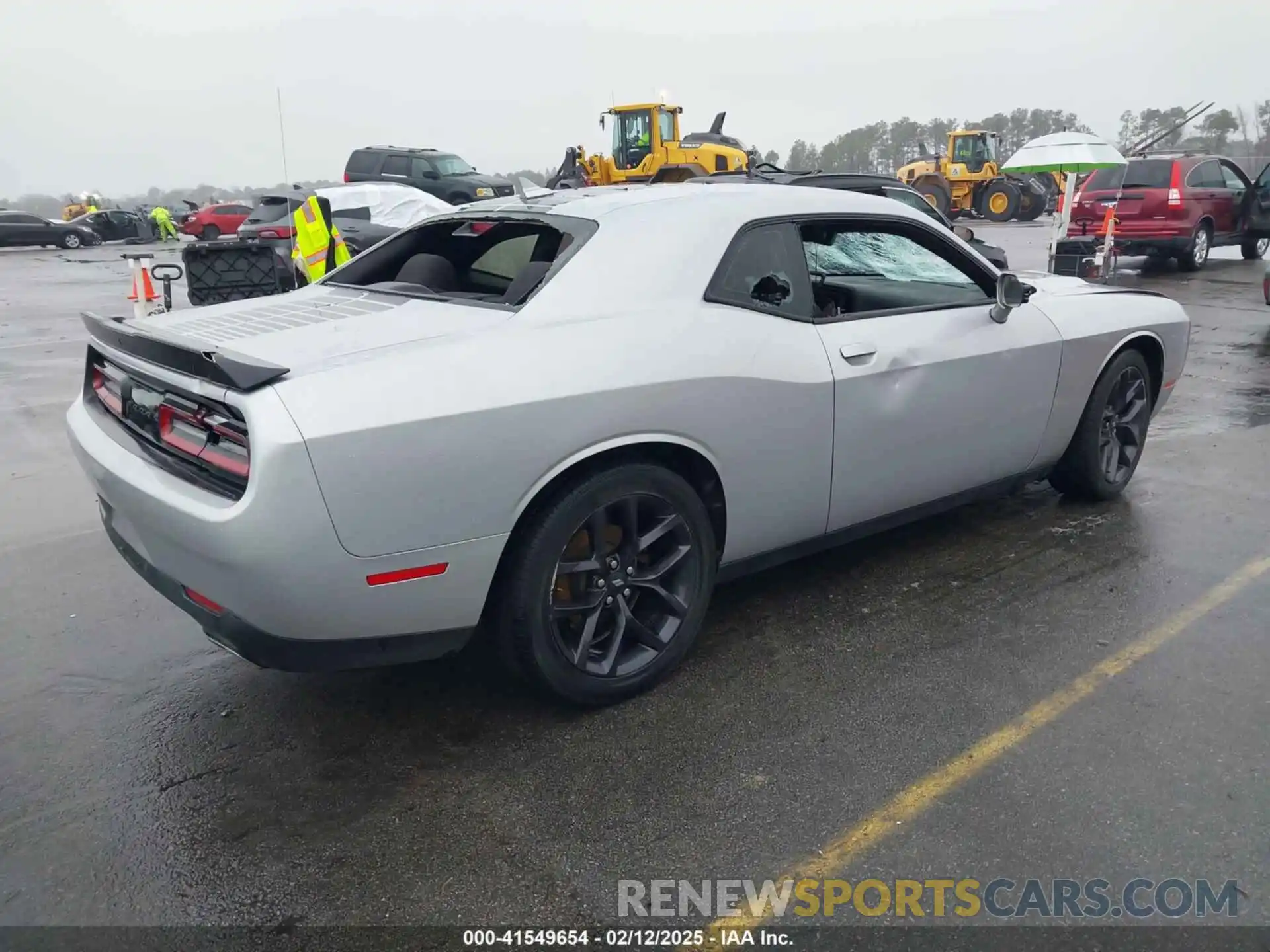 4 Photograph of a damaged car 2C3CDZAG8LH148659 DODGE CHALLENGER 2020