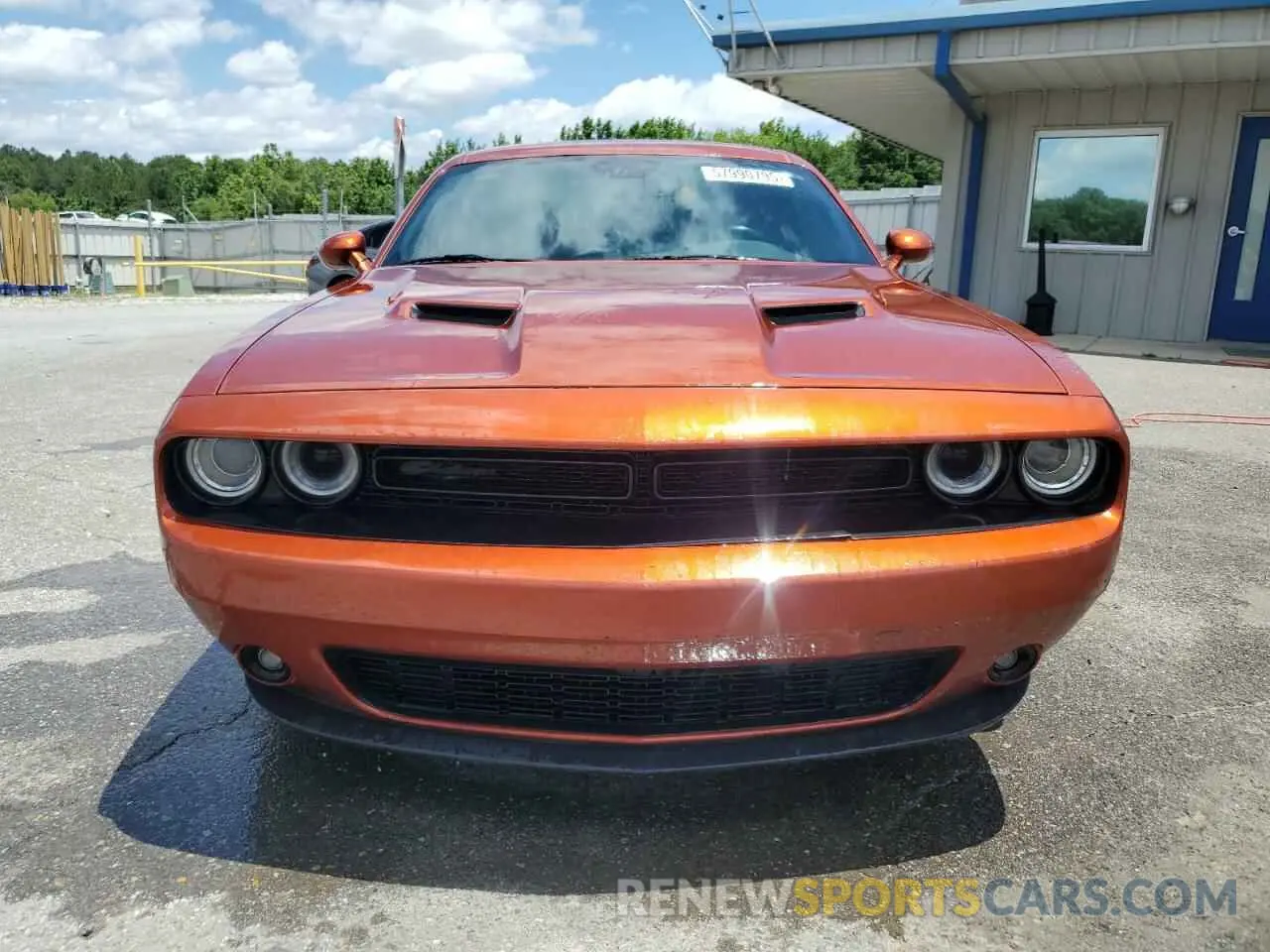 5 Photograph of a damaged car 2C3CDZAG8LH179703 DODGE CHALLENGER 2020