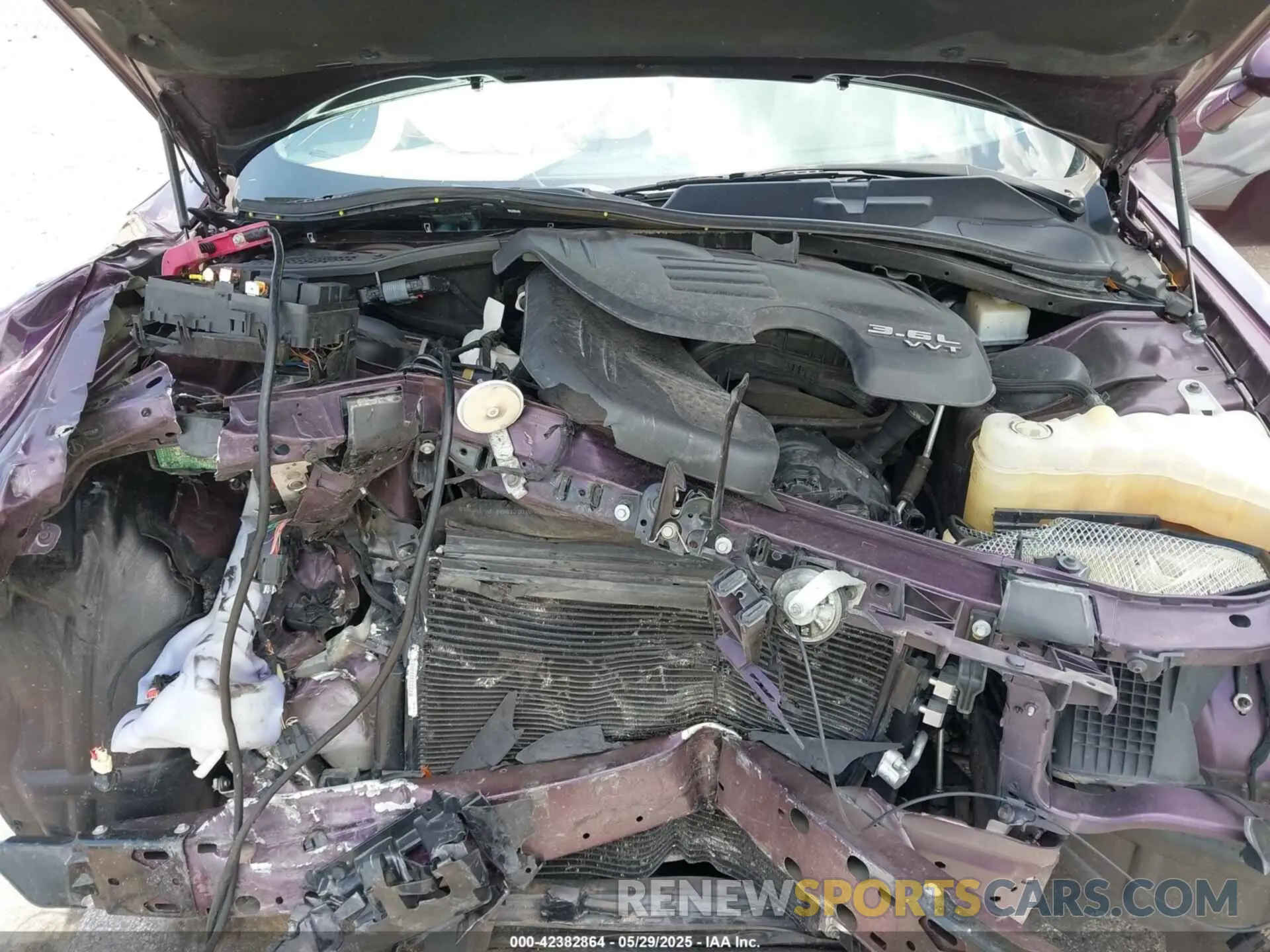 10 Photograph of a damaged car 2C3CDZAG8LH206818 DODGE CHALLENGER 2020