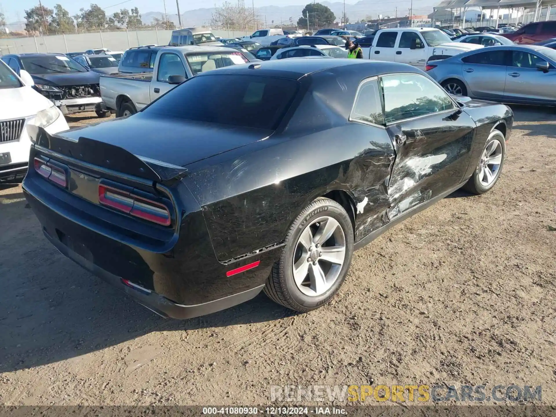 4 Photograph of a damaged car 2C3CDZAGXLH159789 DODGE CHALLENGER 2020