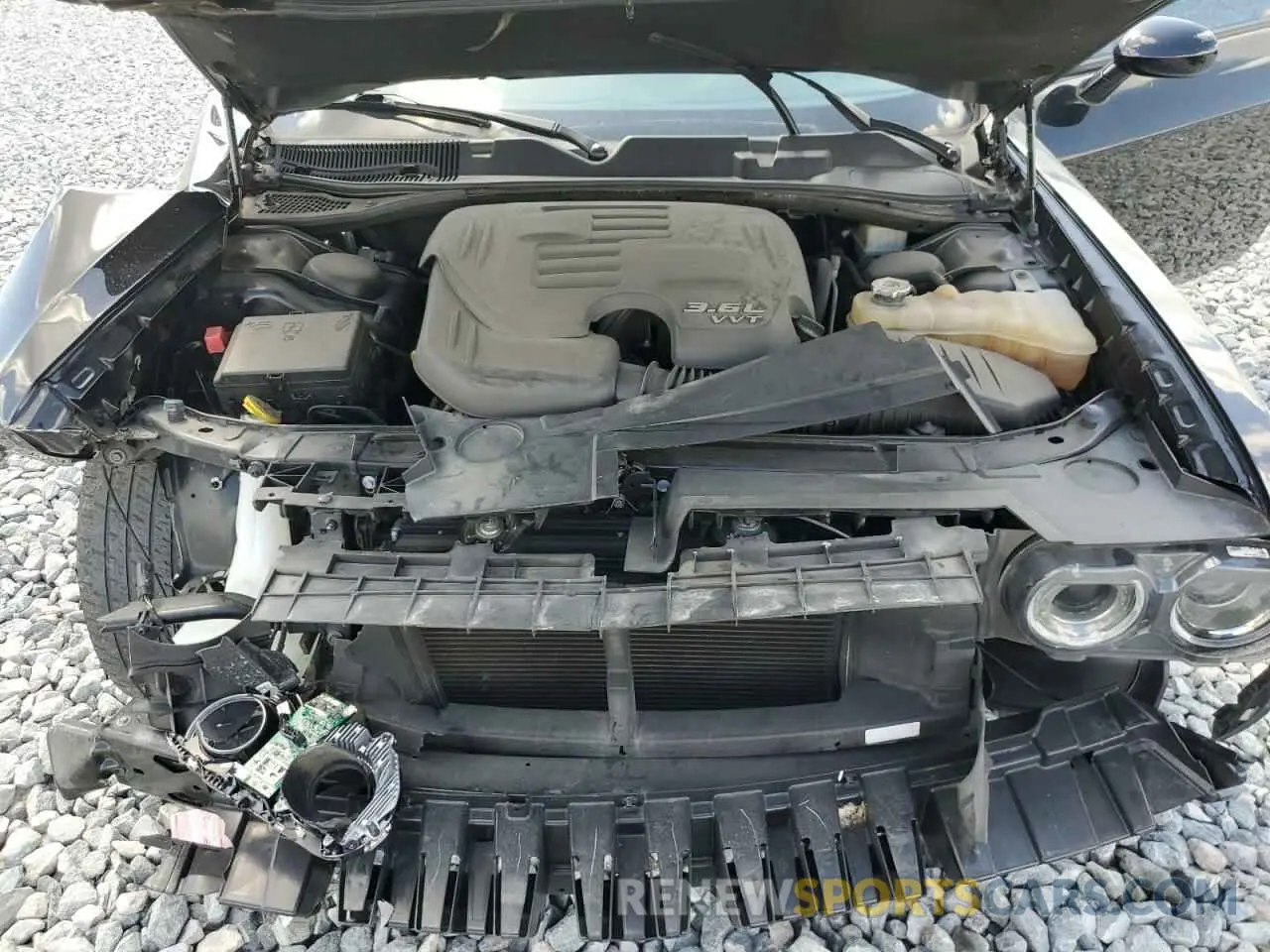 11 Photograph of a damaged car 2C3CDZAGXLH172946 DODGE CHALLENGER 2020