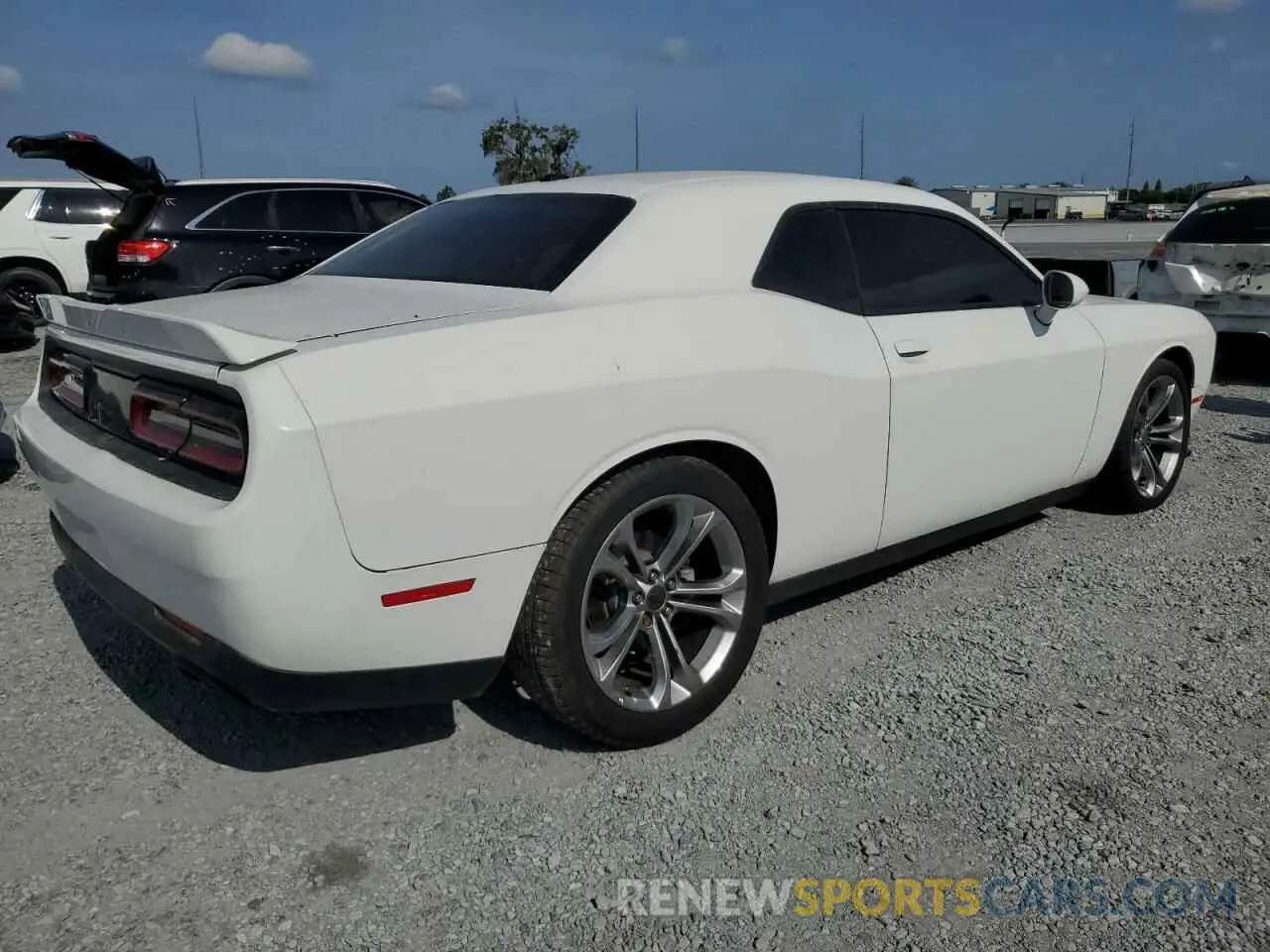 3 Photograph of a damaged car 2C3CDZBT1LH125235 DODGE CHALLENGER 2020