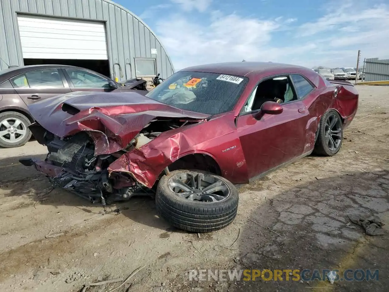 1 Photograph of a damaged car 2C3CDZBT2LH118617 DODGE CHALLENGER 2020