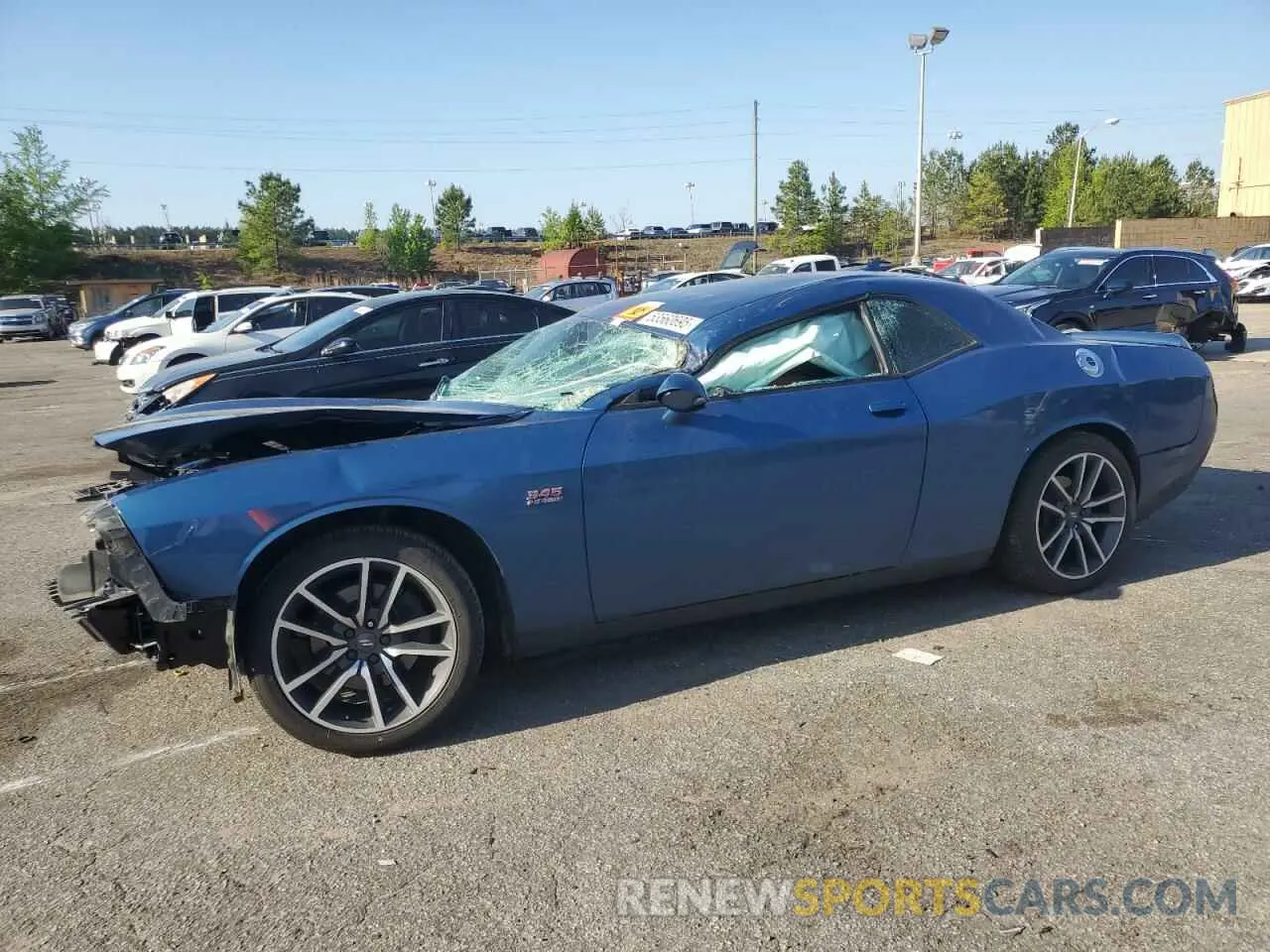 1 Photograph of a damaged car 2C3CDZBT2LH161726 DODGE CHALLENGER 2020