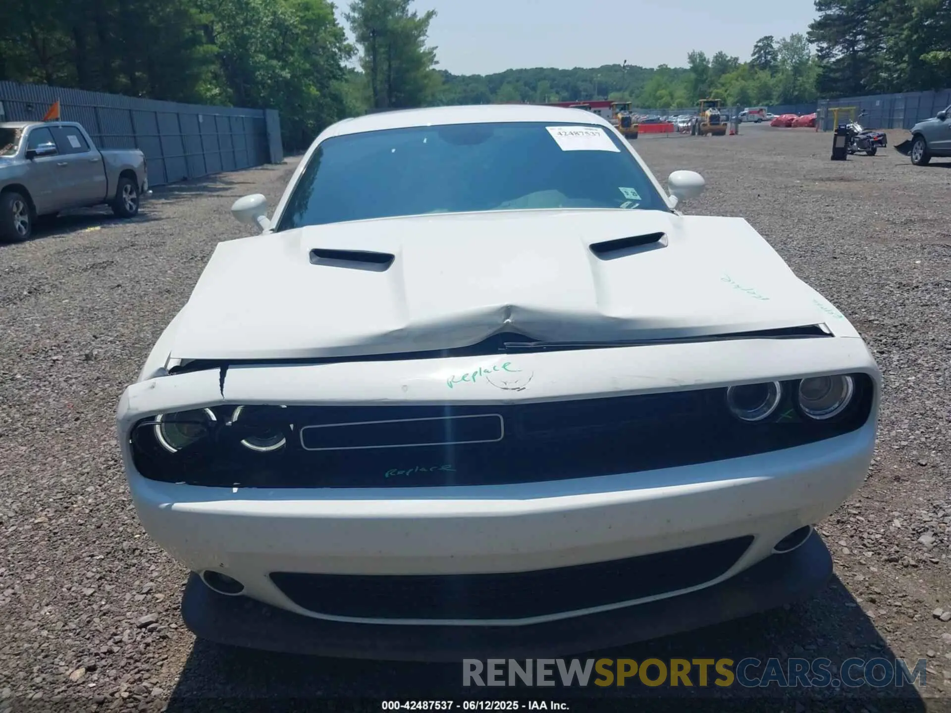12 Photograph of a damaged car 2C3CDZBT3LH210254 DODGE CHALLENGER 2020