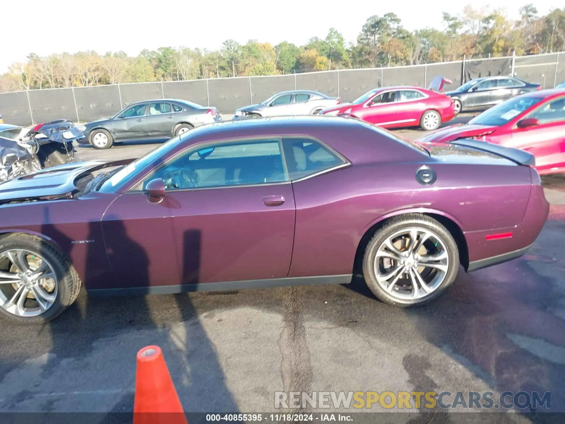 14 Photograph of a damaged car 2C3CDZBT4LH236619 DODGE CHALLENGER 2020