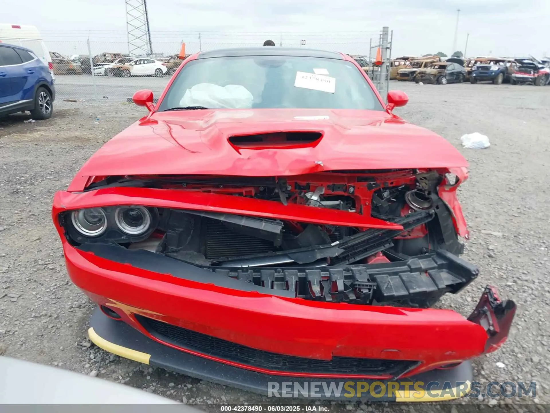 12 Photograph of a damaged car 2C3CDZBT5LH183882 DODGE CHALLENGER 2020
