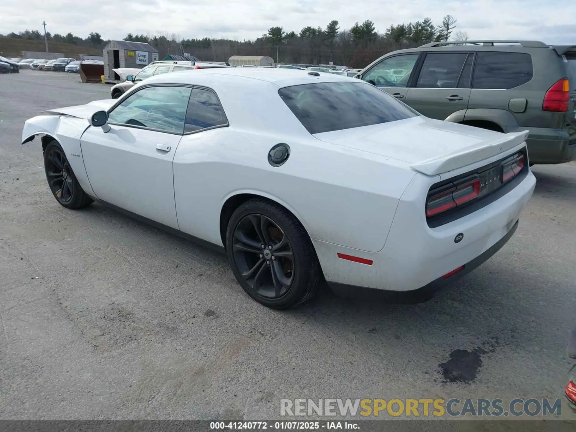 3 Photograph of a damaged car 2C3CDZBT7LH139043 DODGE CHALLENGER 2020