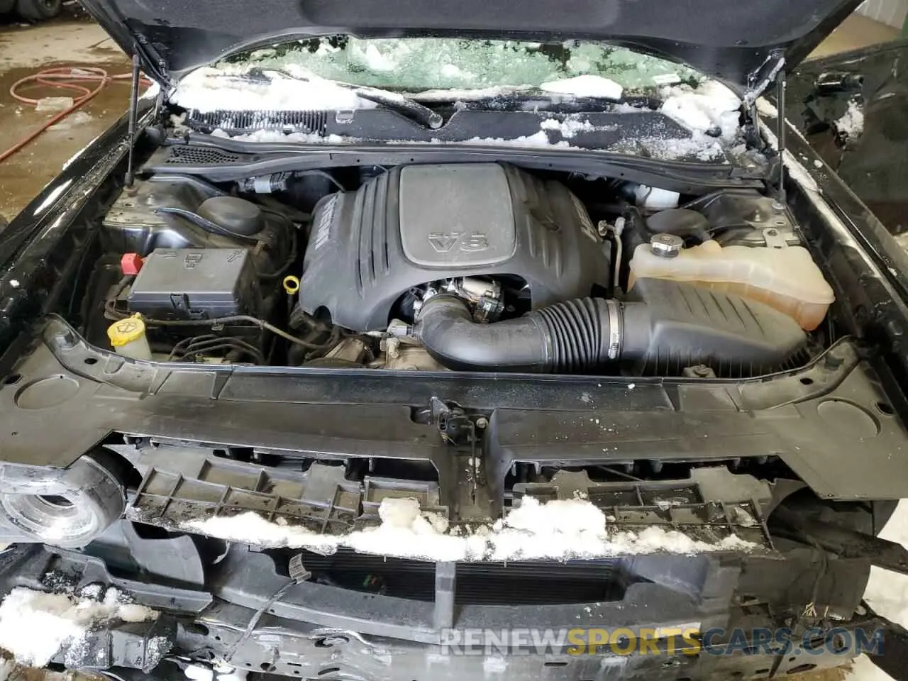 11 Photograph of a damaged car 2C3CDZBT8LH165229 DODGE CHALLENGER 2020