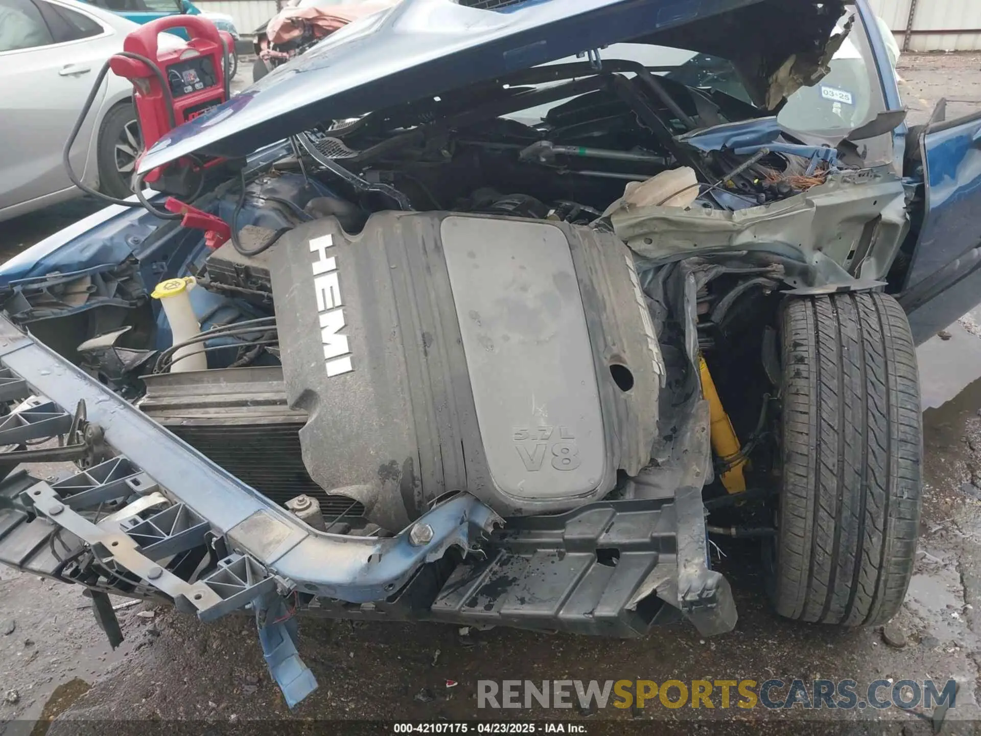 6 Photograph of a damaged car 2C3CDZBTXLH210848 DODGE CHALLENGER 2020