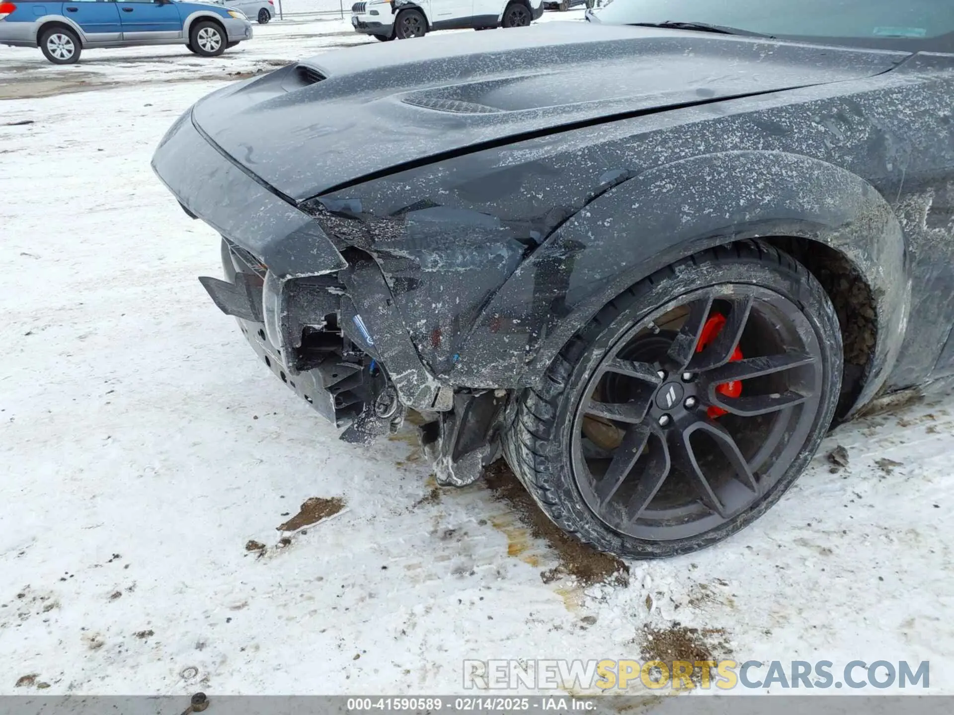 6 Photograph of a damaged car 2C3CDZFJ0LH149082 DODGE CHALLENGER 2020