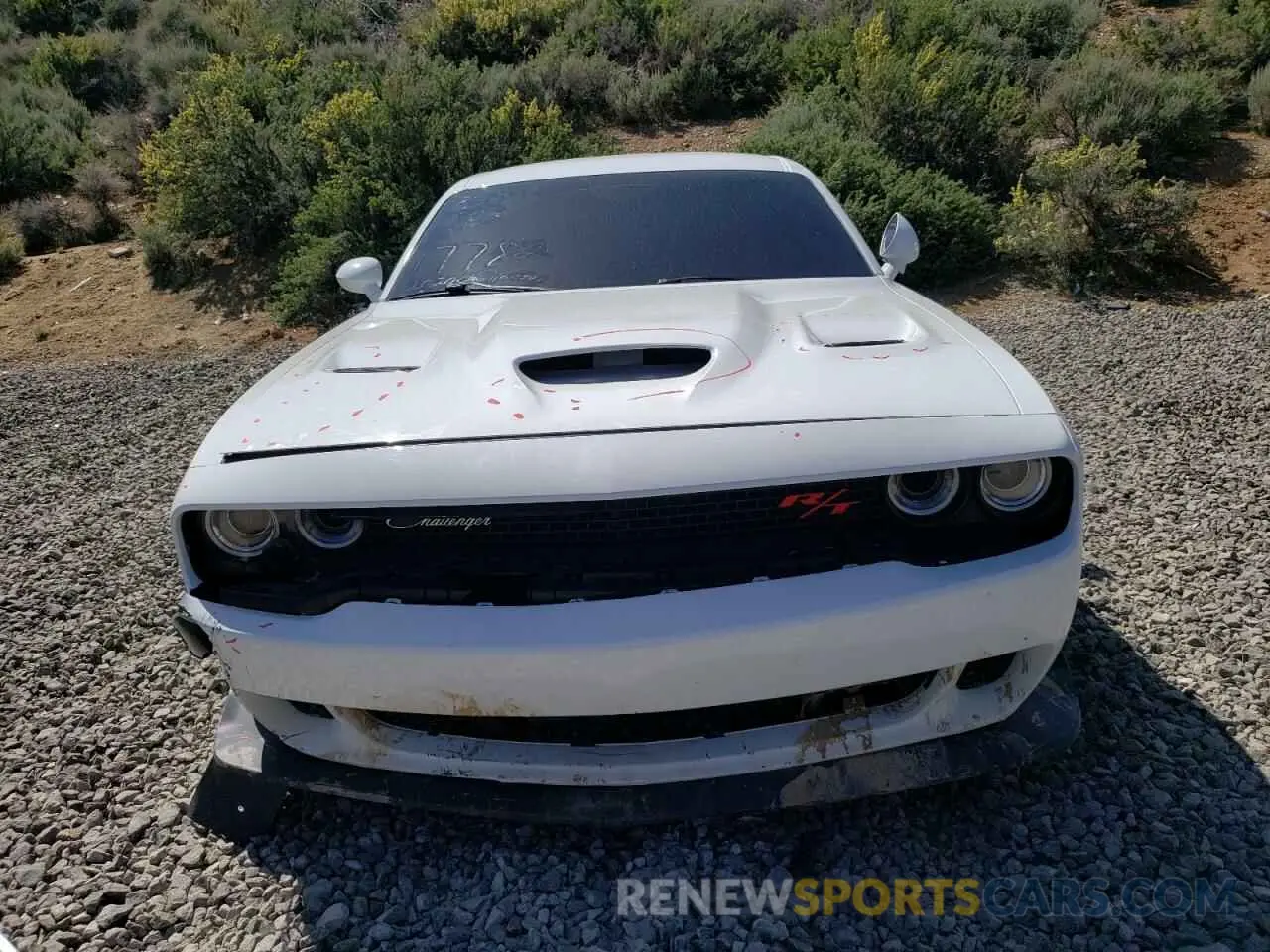 5 Photograph of a damaged car 2C3CDZFJ0LH156372 DODGE CHALLENGER 2020