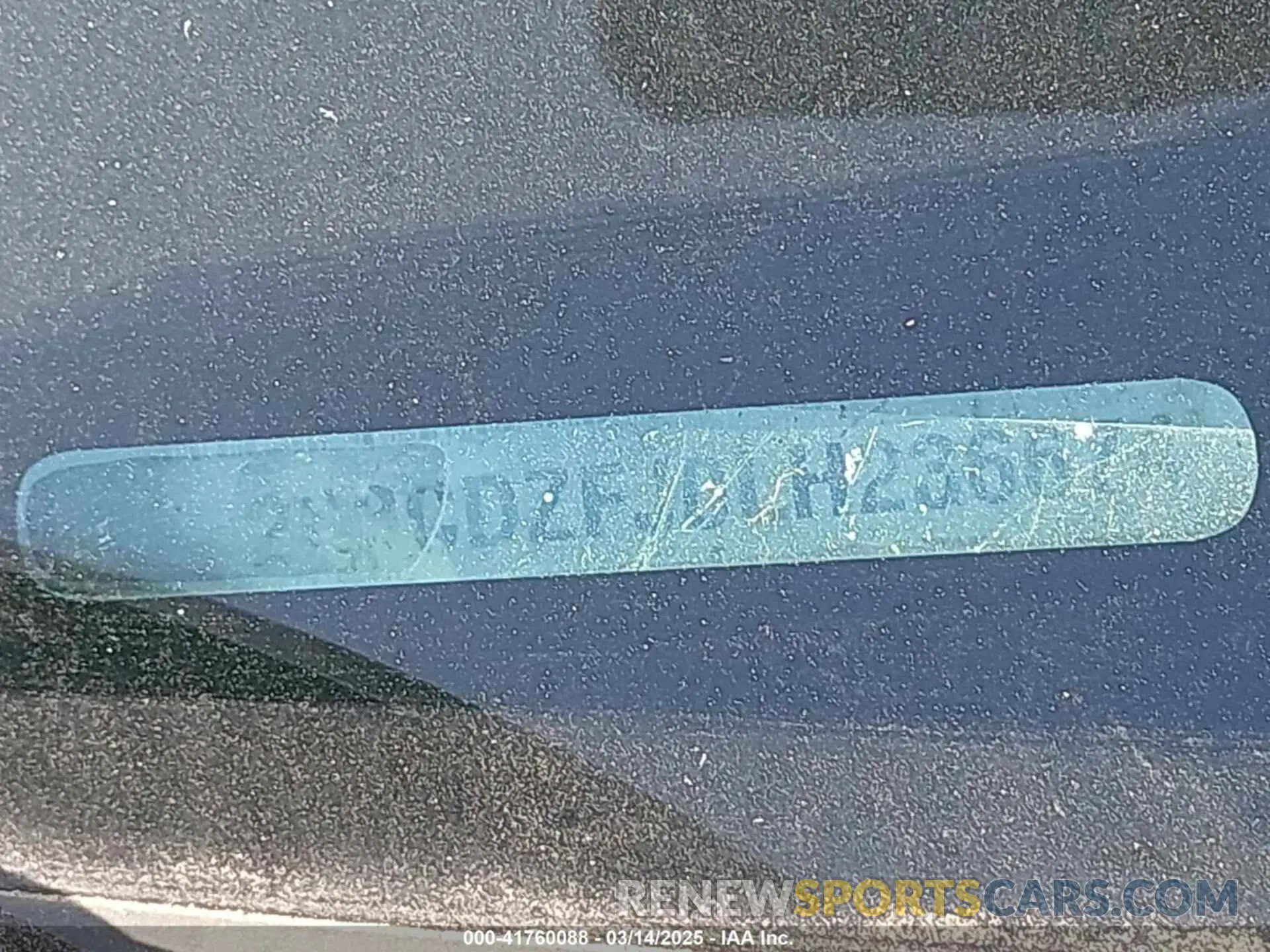 17 Photograph of a damaged car 2C3CDZFJ0LH236674 DODGE CHALLENGER 2020