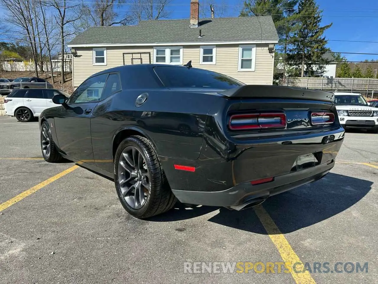 2 Photograph of a damaged car 2C3CDZFJ1LH156851 DODGE CHALLENGER 2020