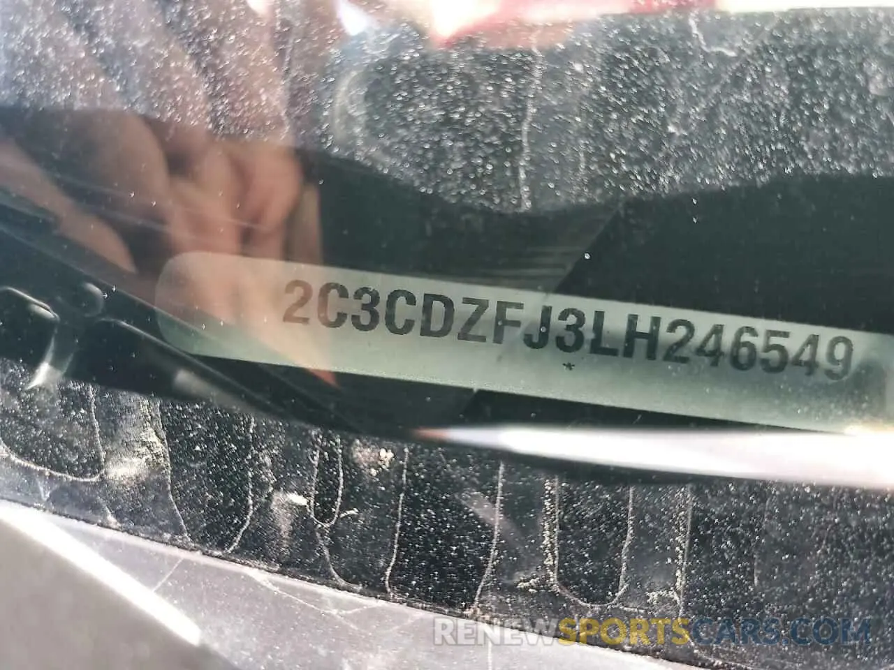 14 Photograph of a damaged car 2C3CDZFJ3LH246549 DODGE CHALLENGER 2020